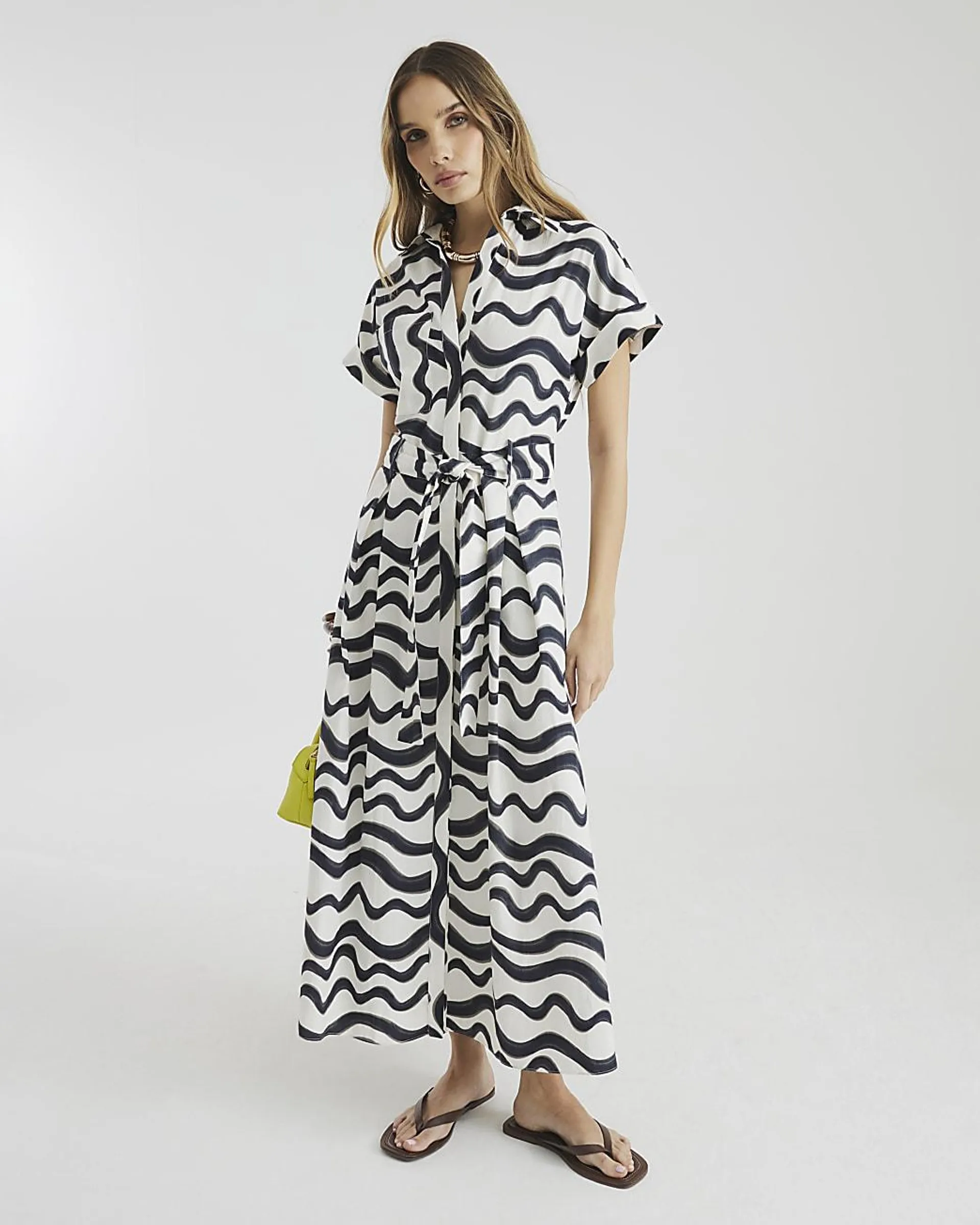 Black Printed Short Sleeve Midi Shirt Dress