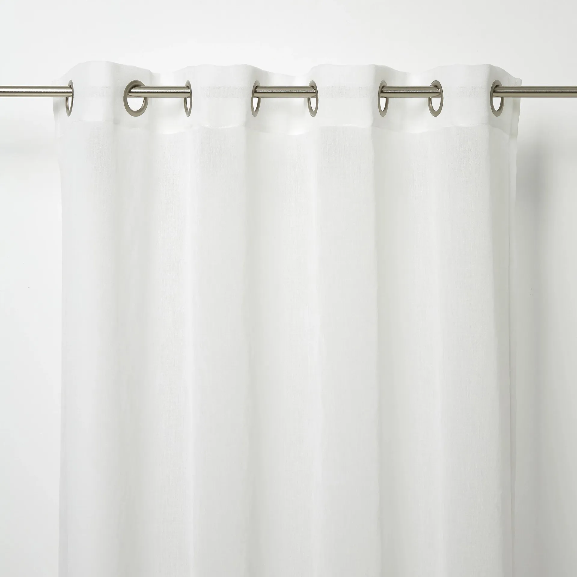 Yena Off white Plain Unlined Eyelet Voile curtain (W)140cm (L)260cm, Single