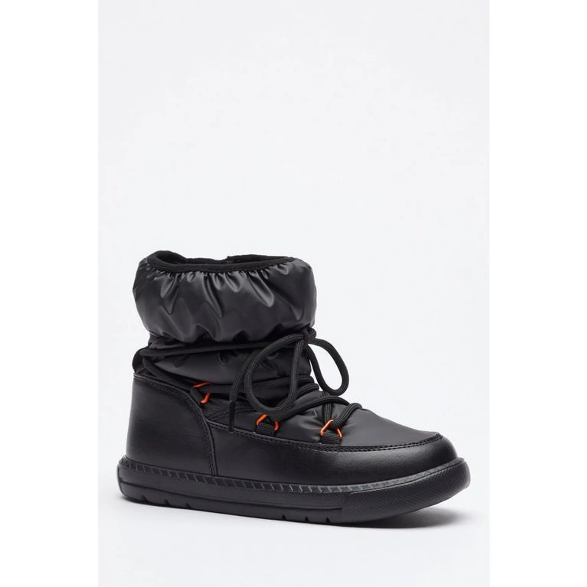 Lace Detail Snow Boot