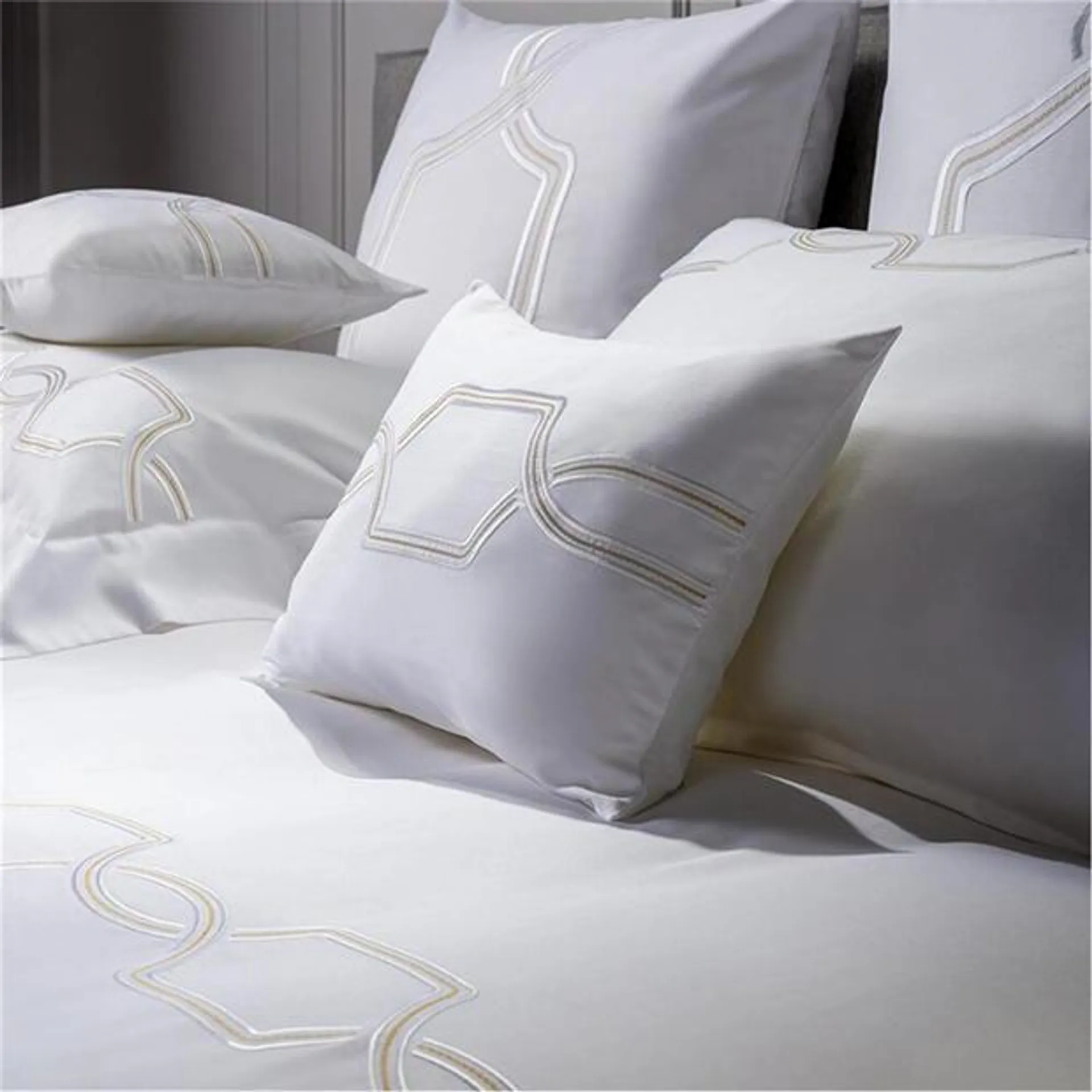 Carmignani Royal Flat Sheet Set - White