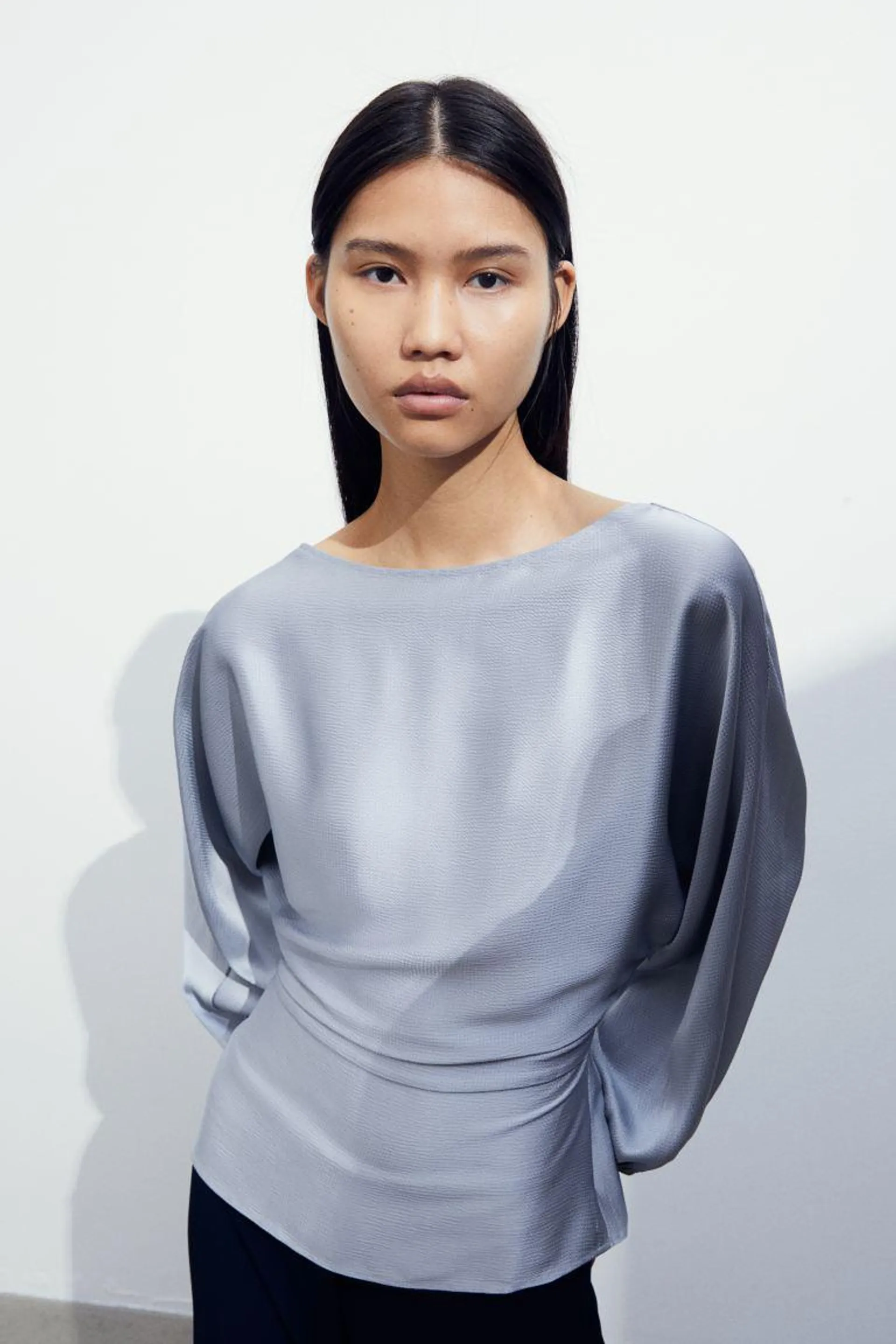 Crêpe satin blouse