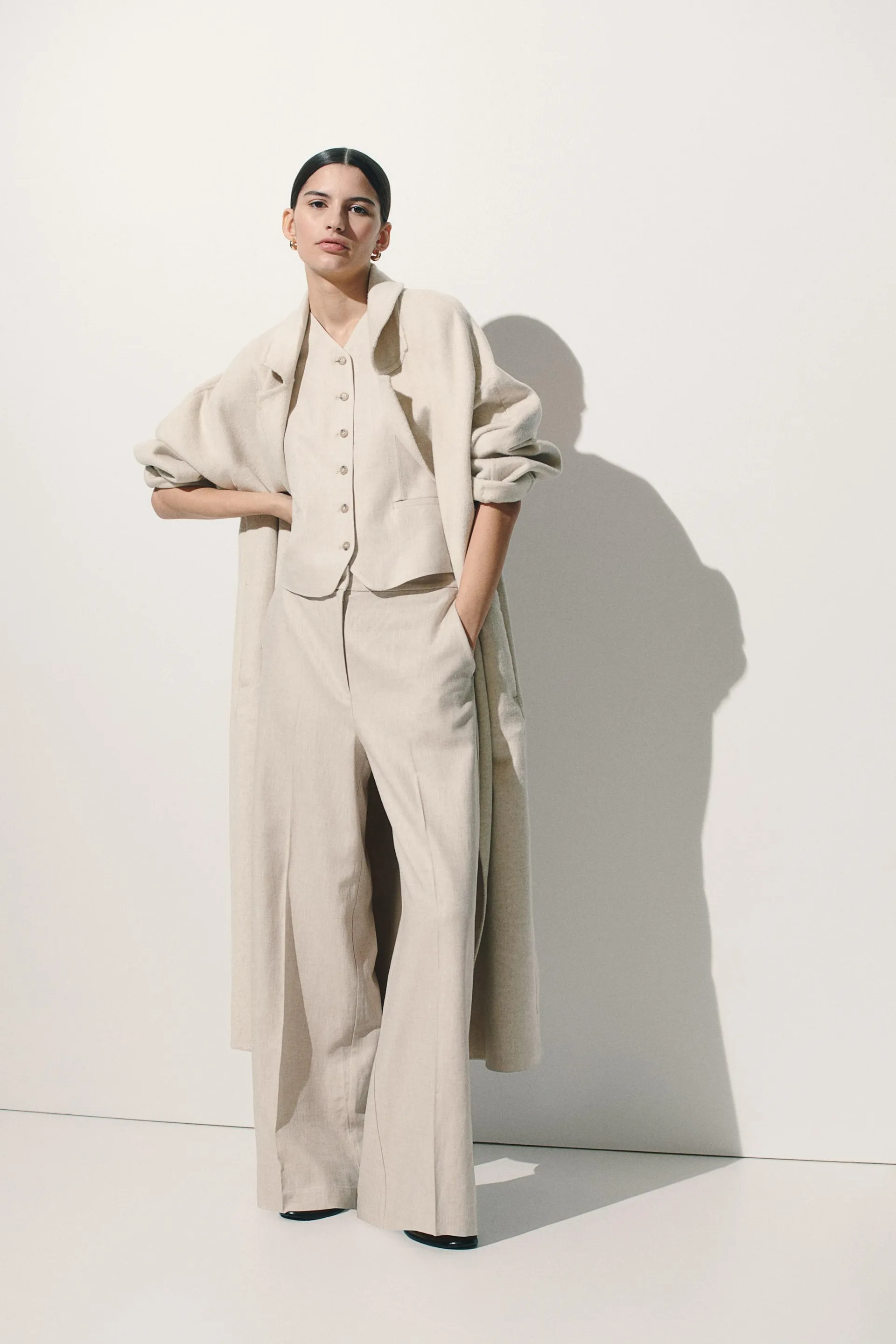 Wide linen-blend trousers