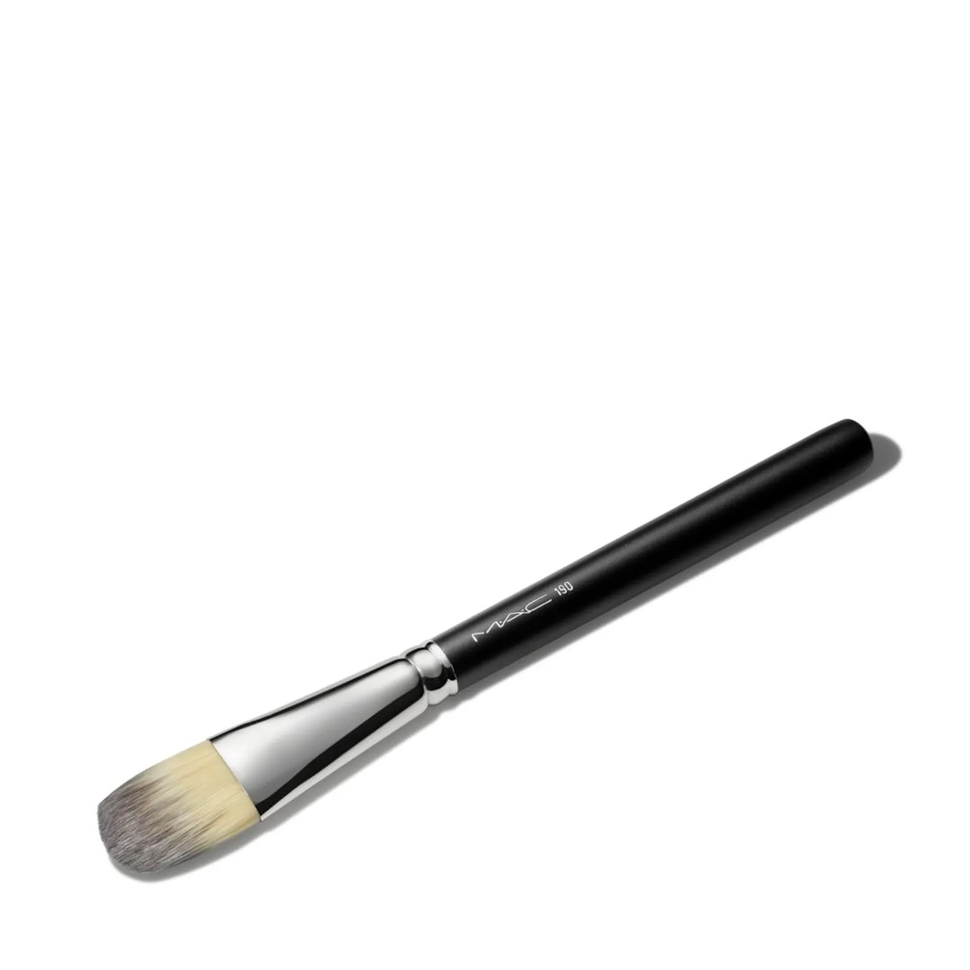 190 Synthetic Foundation Brush