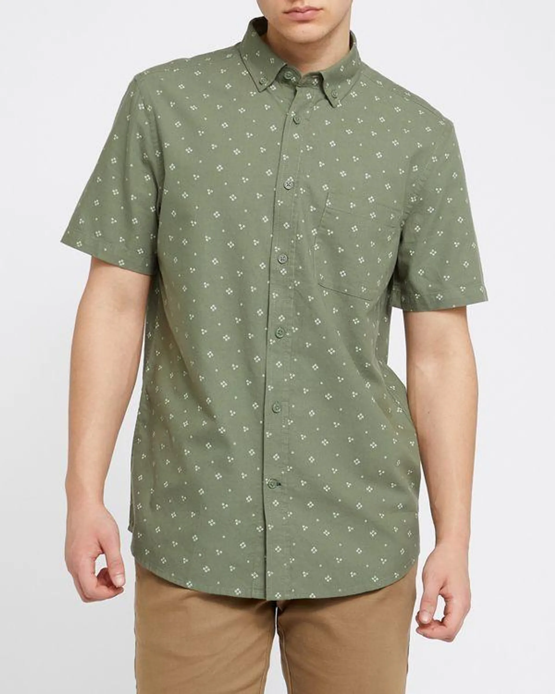 Regular Fit Short-Sleeved Oxford Geo Shirt