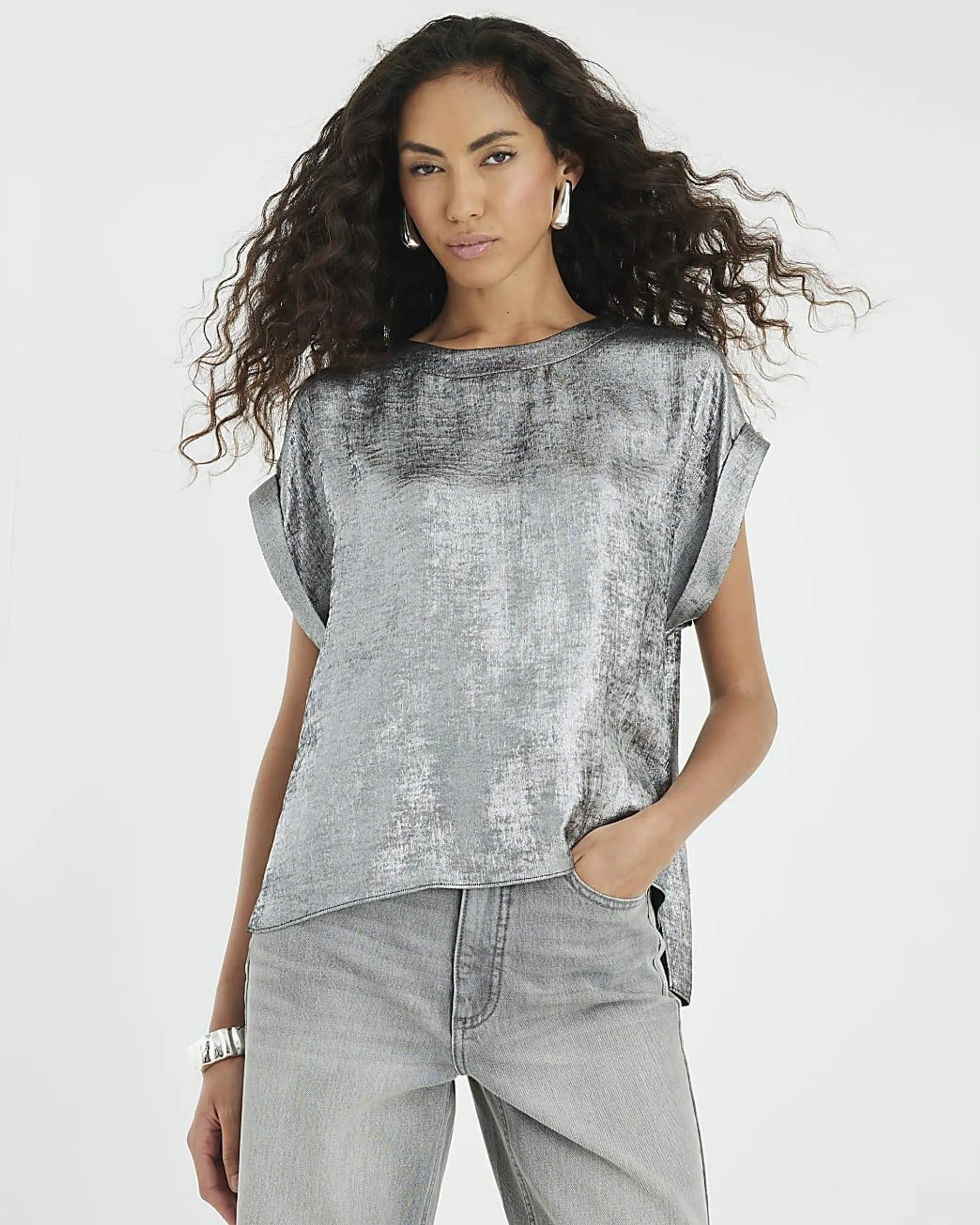 Silver Short Sleeve Turn Up Cuff T-shirt