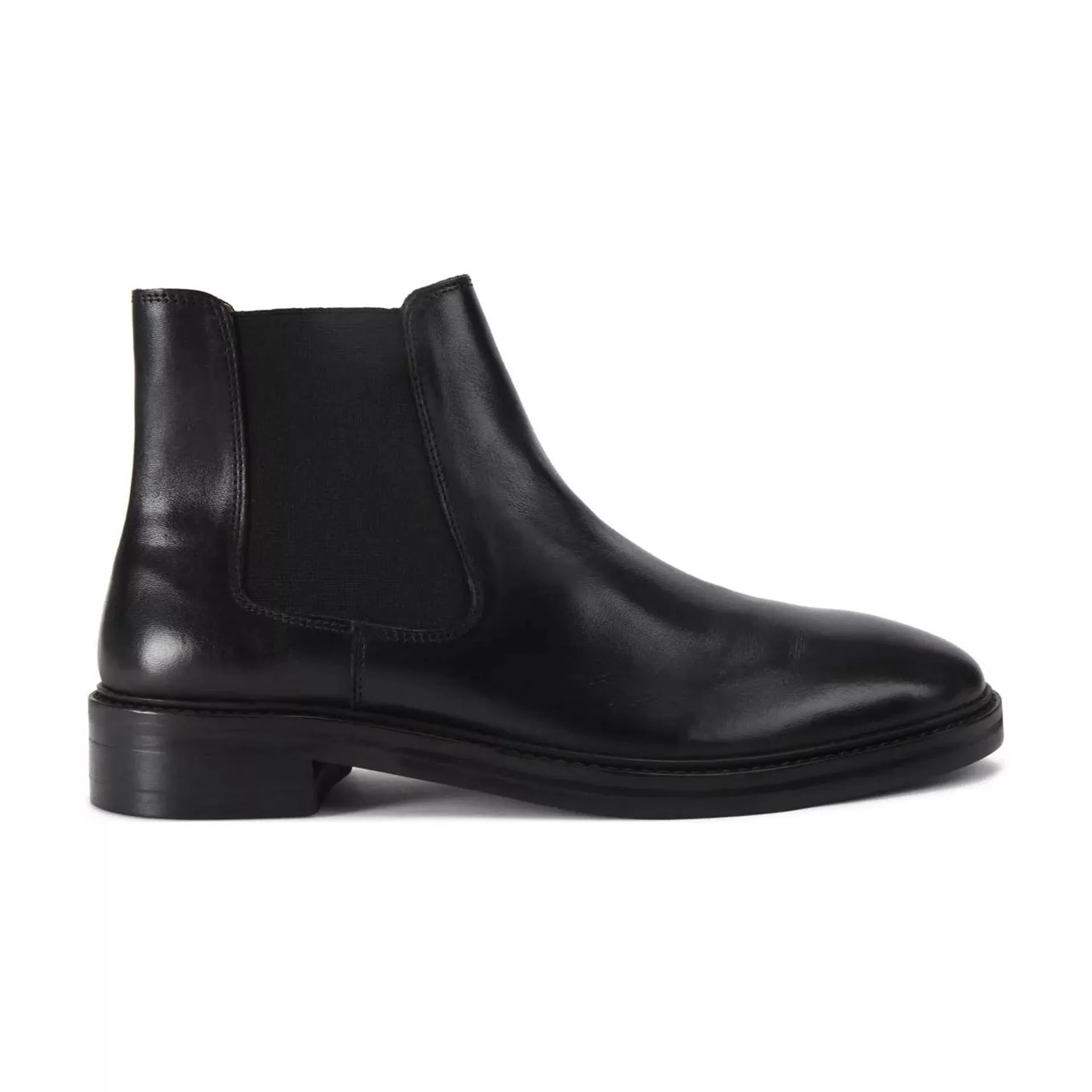 New in KG BY KURT GEIGER Denzel Chelsea Boots €170.00