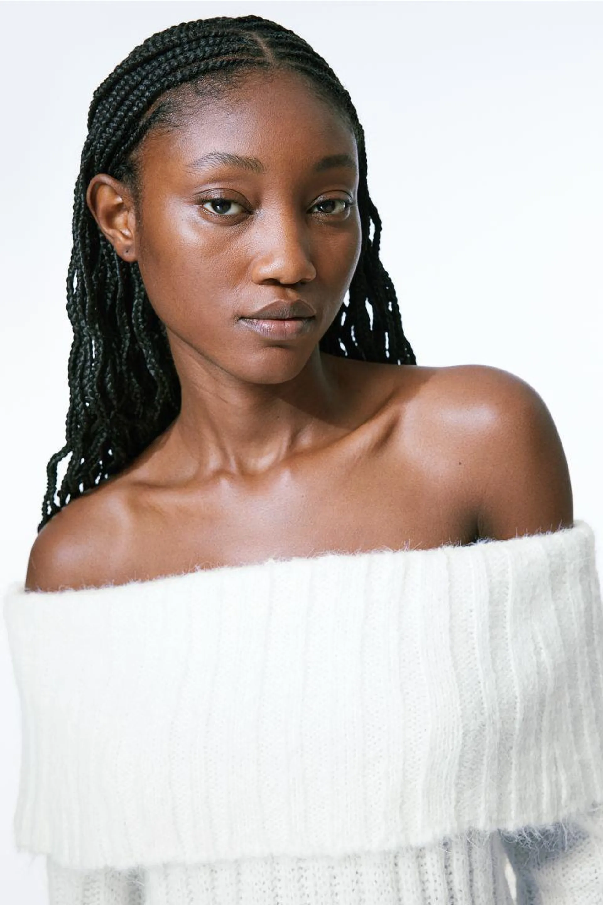 Rib-knit off-the-shoulder jumper
