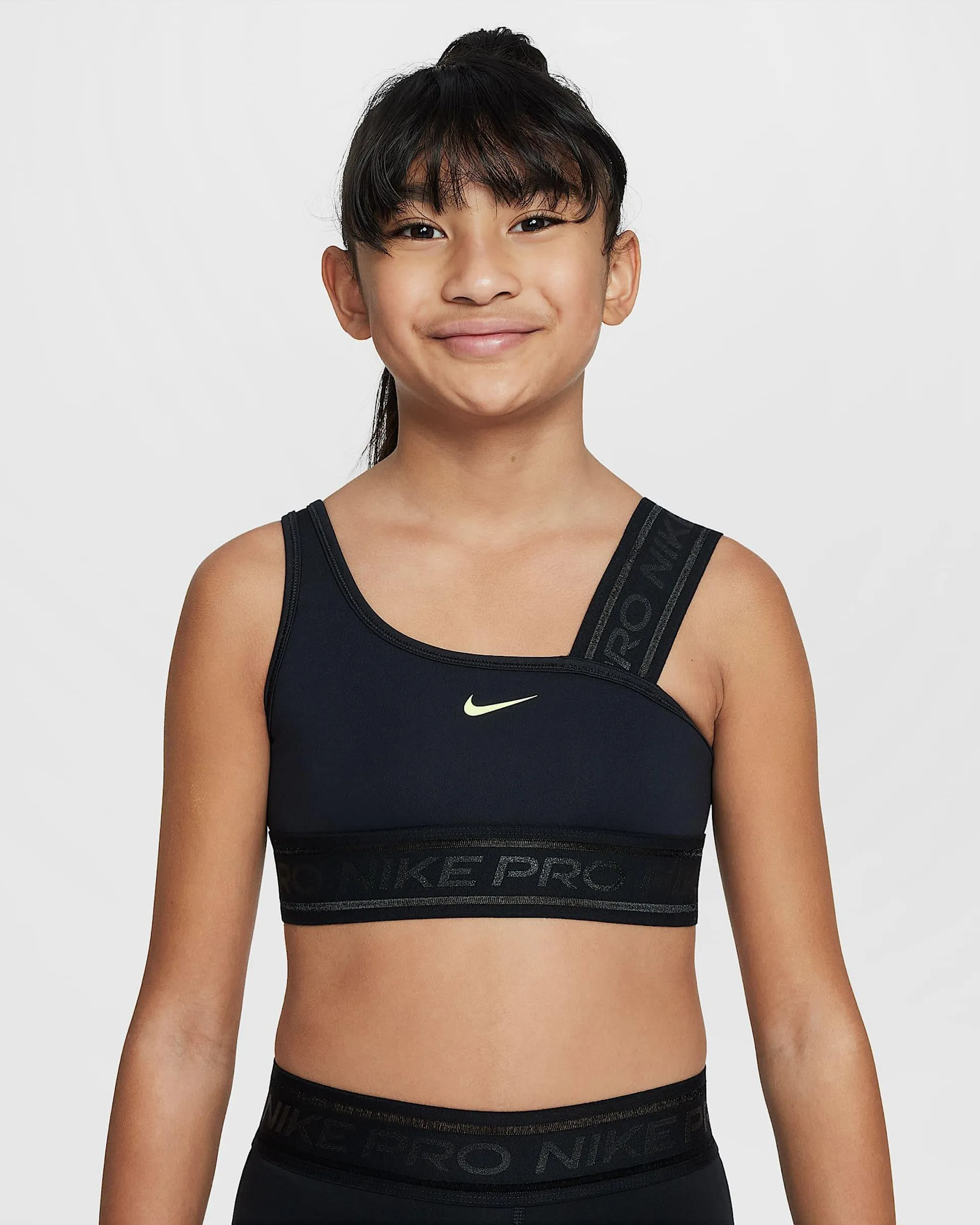 Nike Pro Swoosh