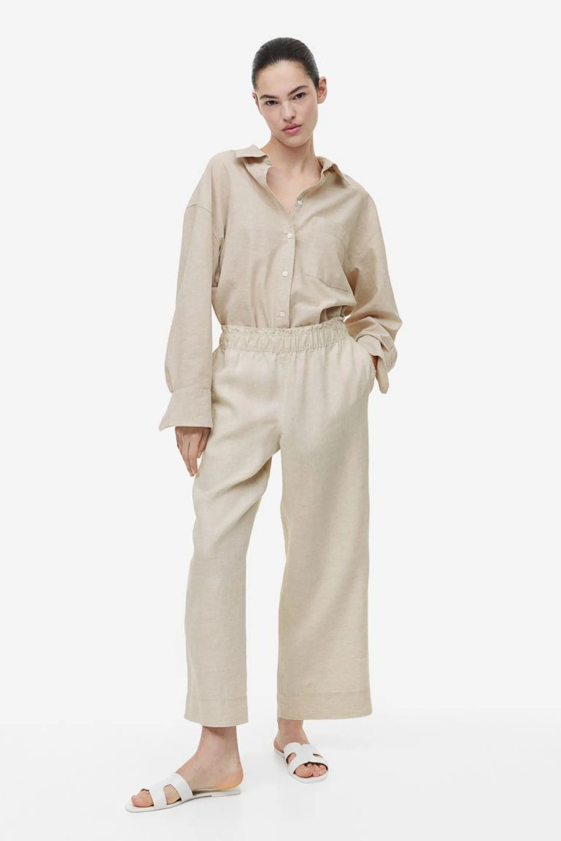 Ankle-length linen trousers