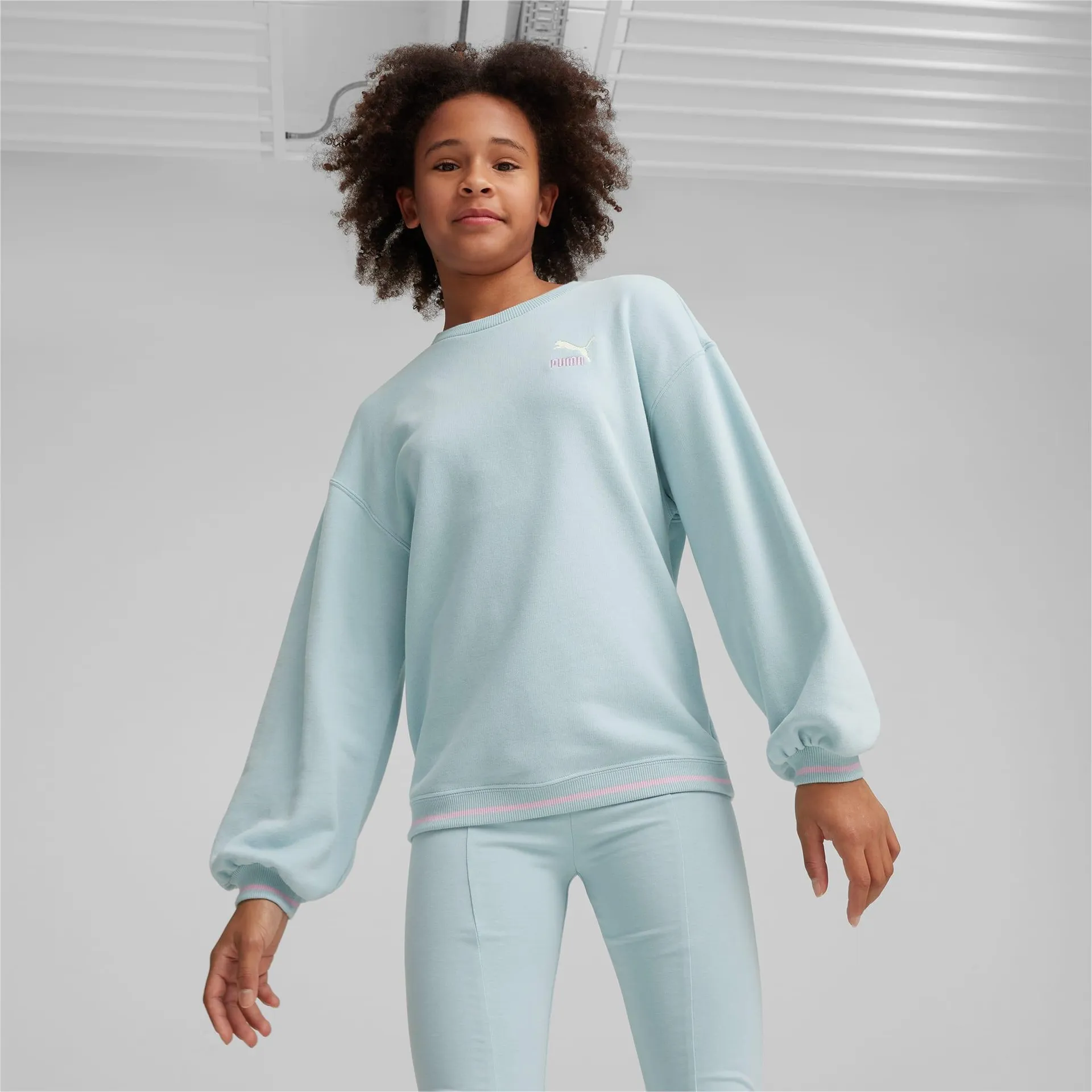 CLASSICS Match Point Sweatshirt - Youth 8-16 years