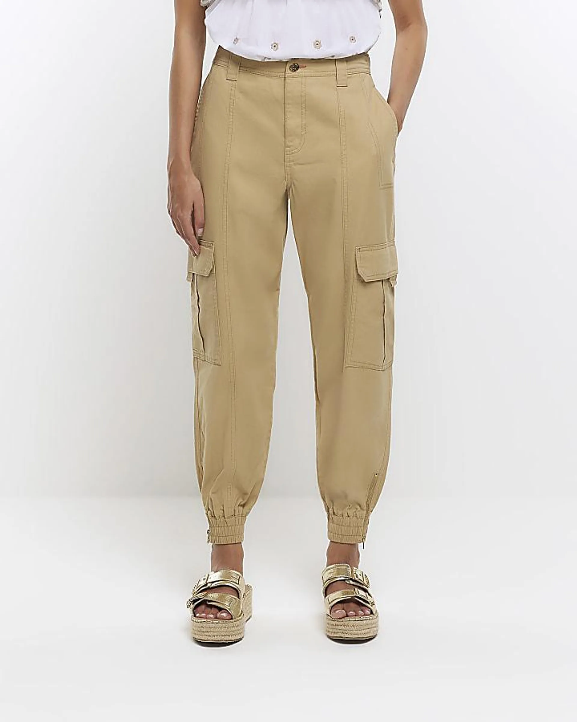 Beige cuffed cargo trousers