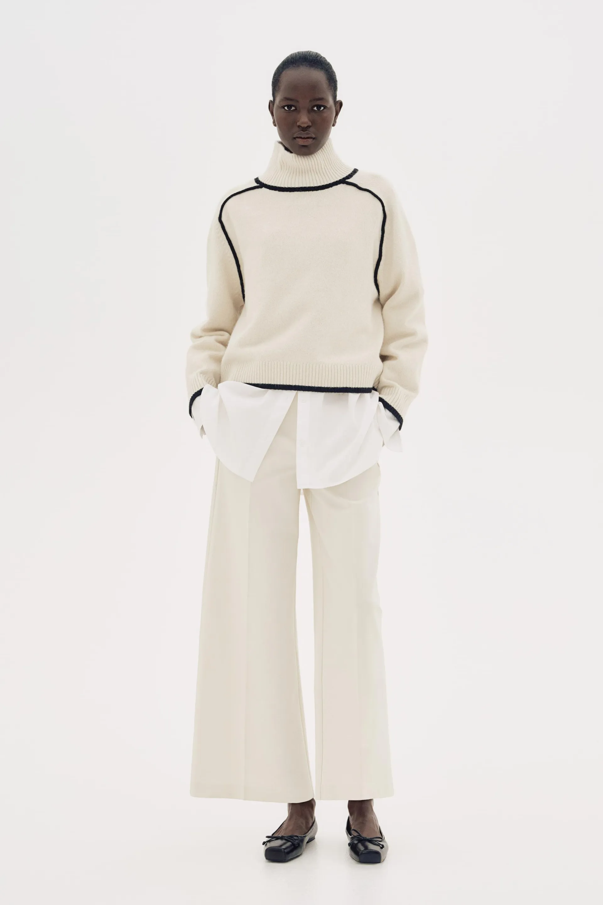 Wide tailored trousers