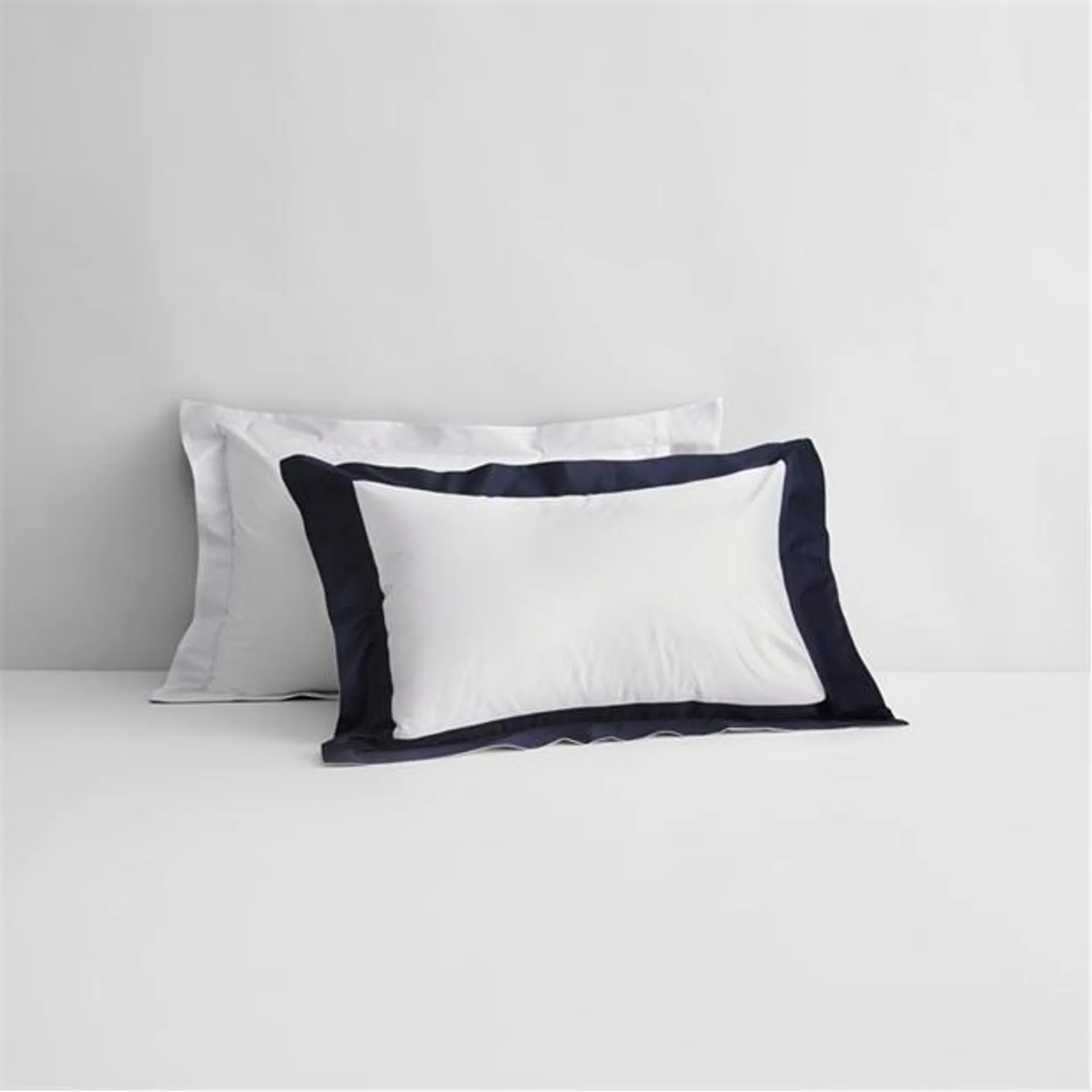 Estrel 1200tc Duvet Cover