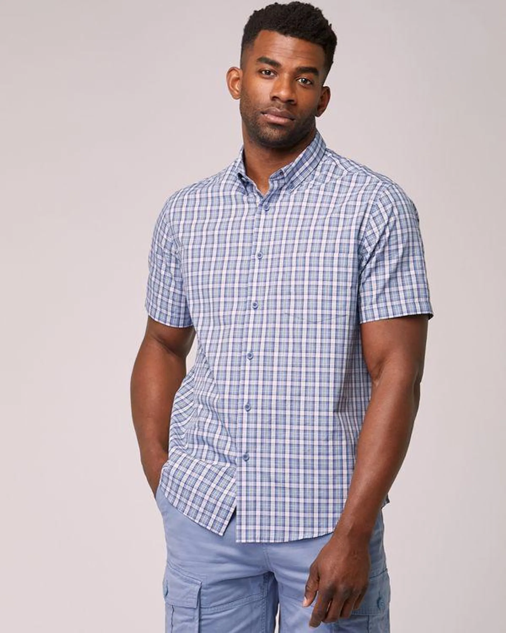 Regular Fit Short-Sleeved Shirt