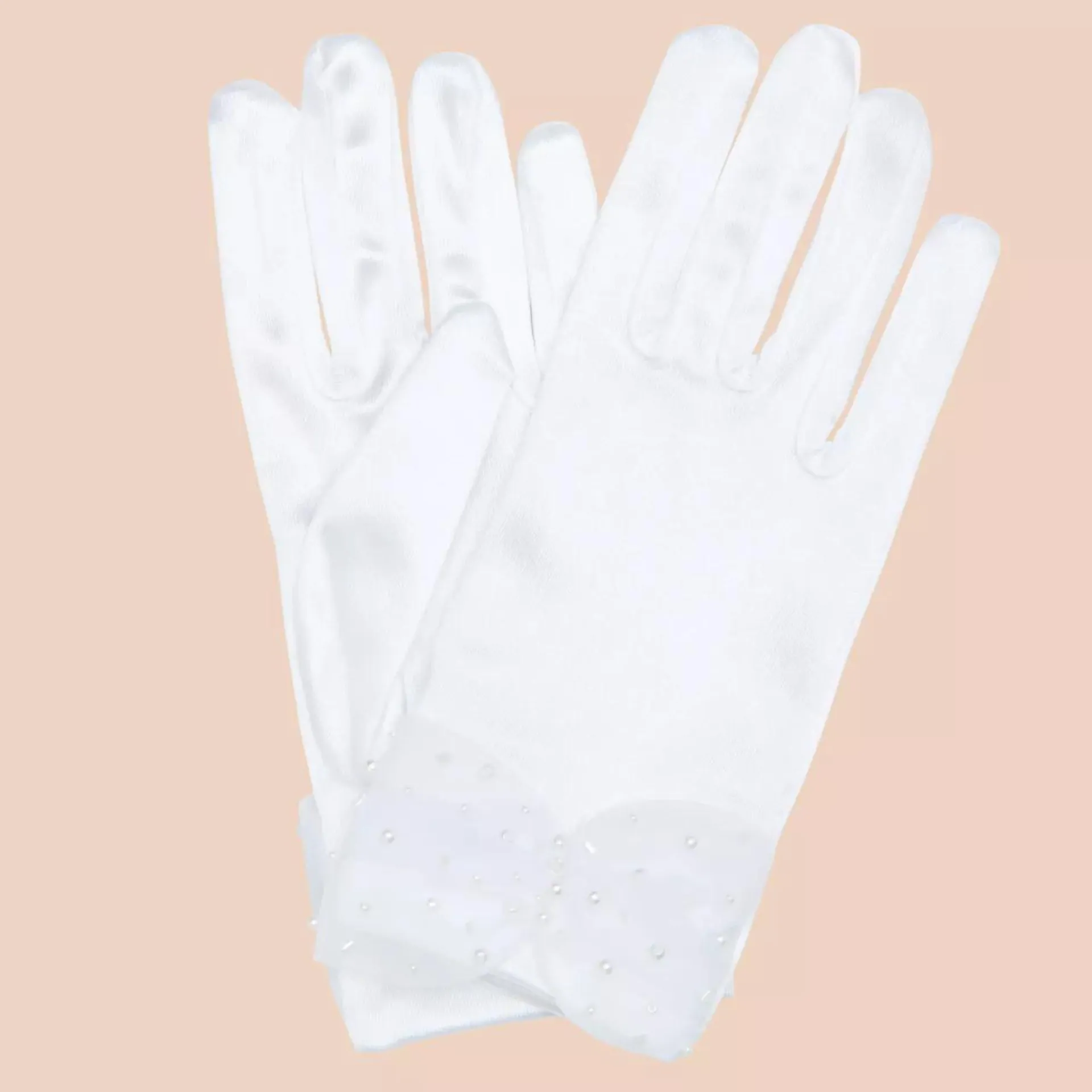 New in CELEBRATIONS Pearl Embellished Bow Communion Gloves €10.00