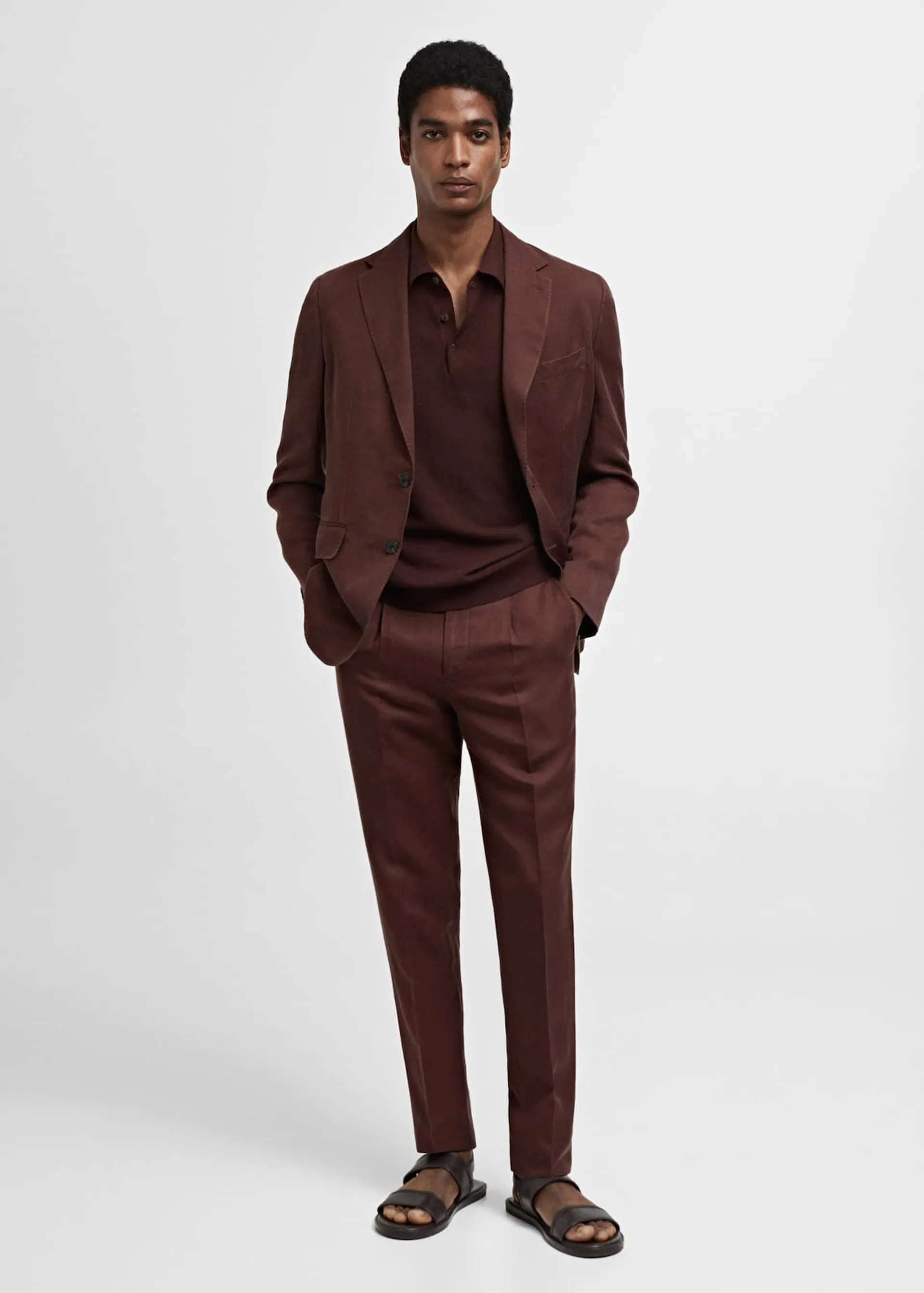 Slim-fit pleated linen trousers