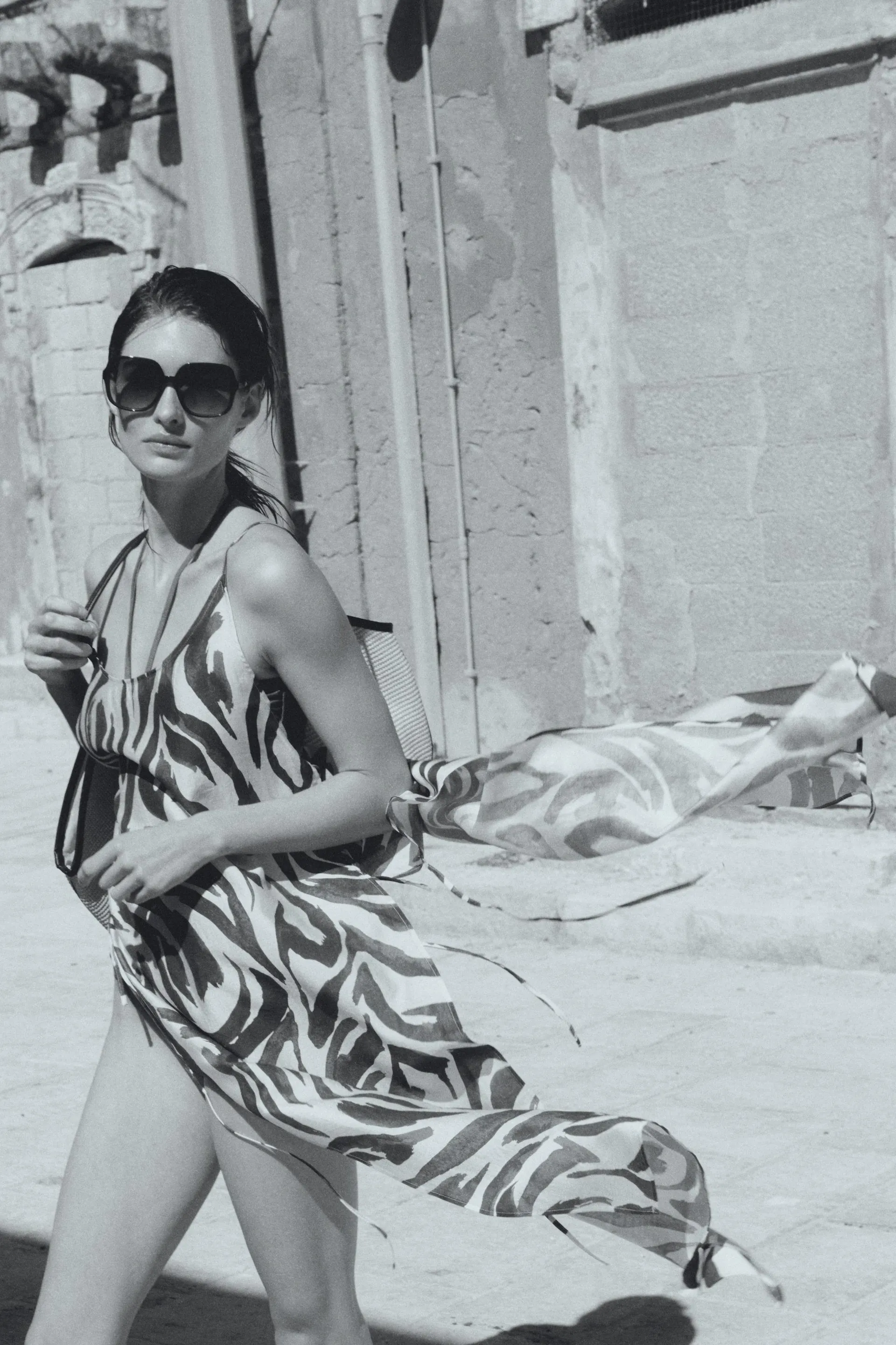Scoop-back beach dress