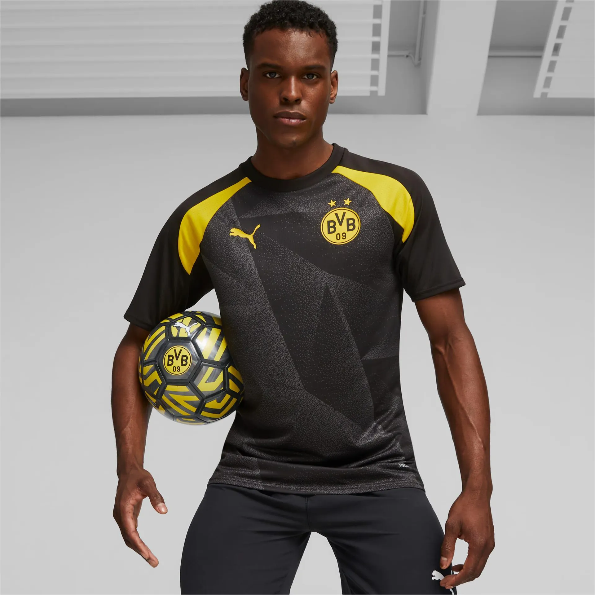 Borussia Dortmund Men's Prematch Jersey