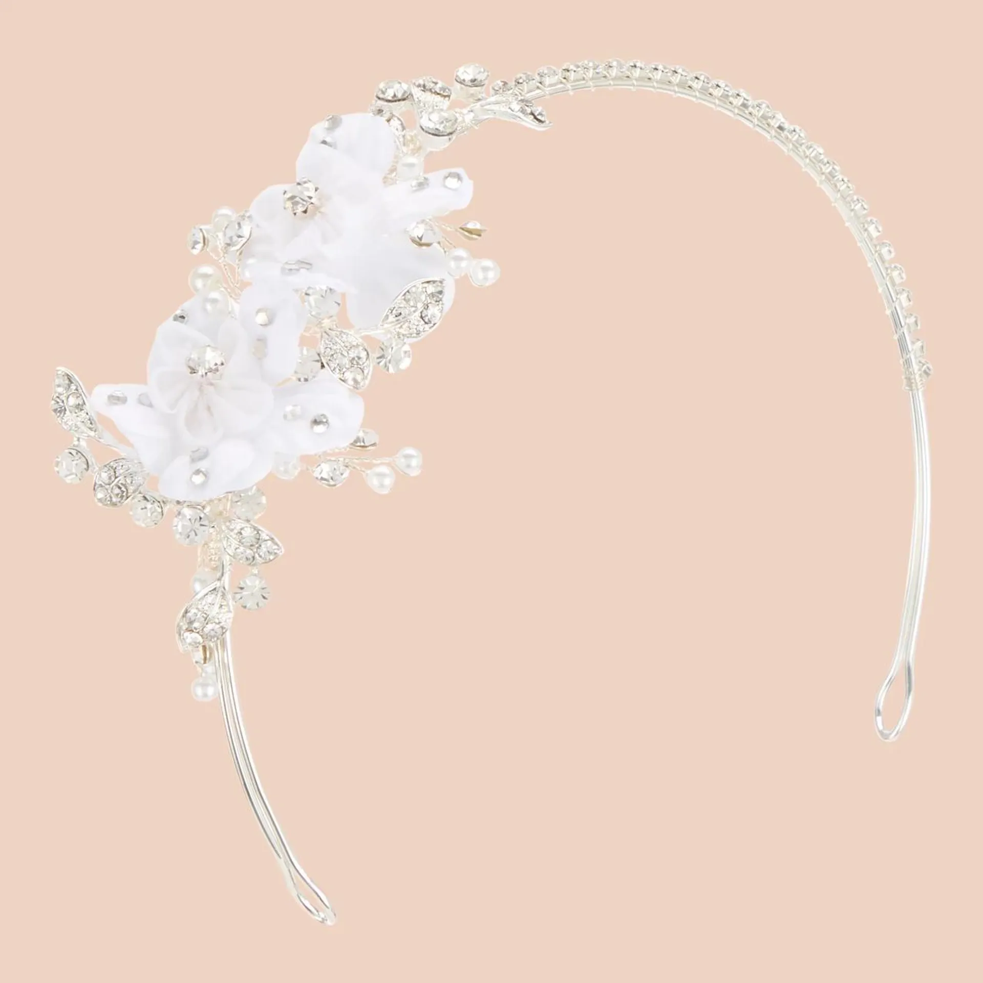 CELEBRATIONS AVAILABLE IN STORE Diamanté-Embellished Floral Headband €40.00