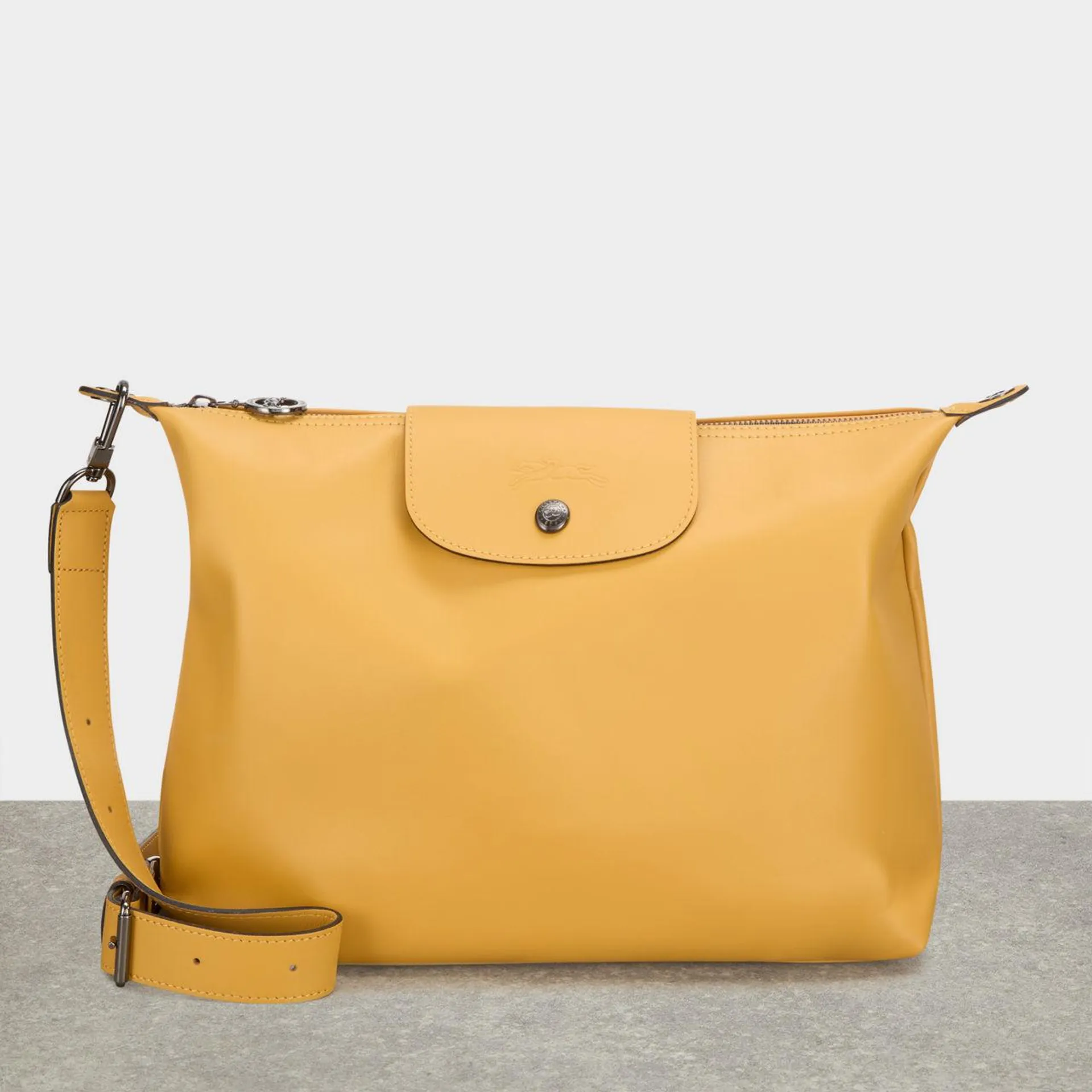Le Pliage Xtra M Shoulder Bag