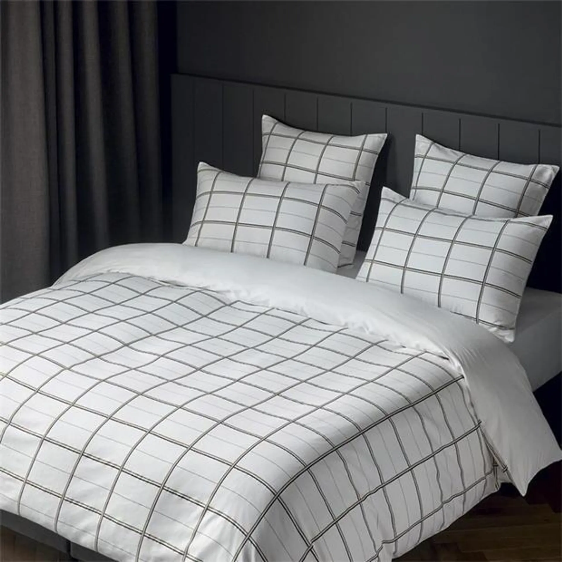Check Pillowcase