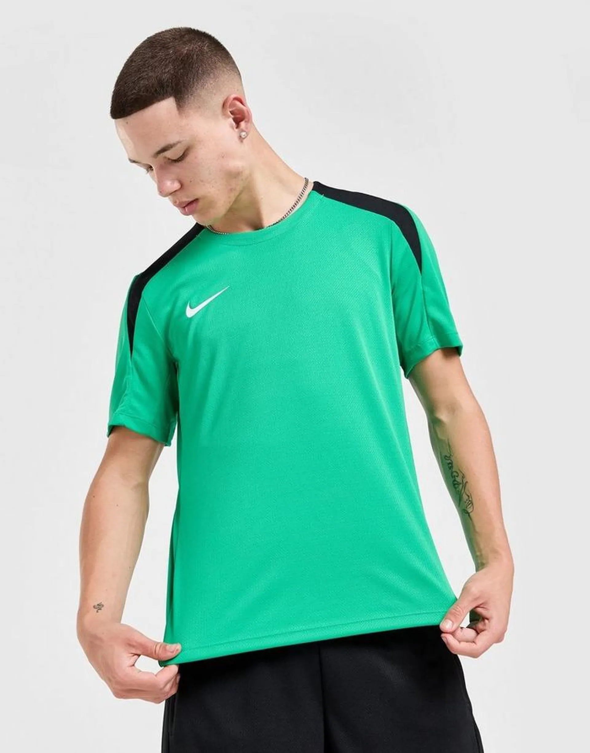 Nike Strike T-Shirt