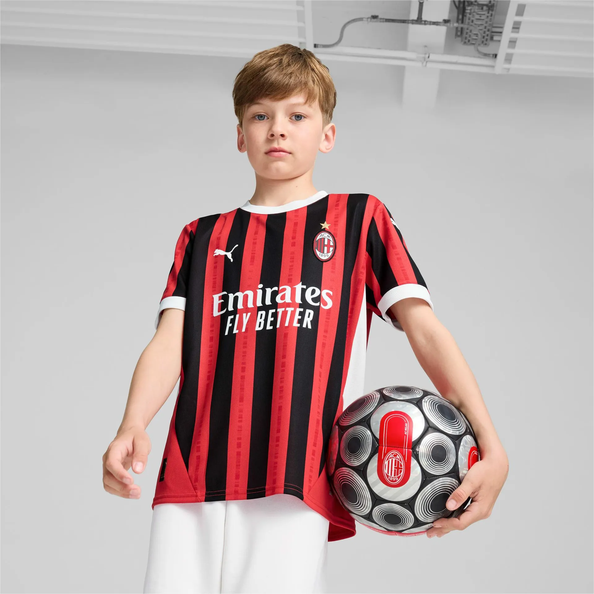 AC Milan 24/25 Home Jersey Youth