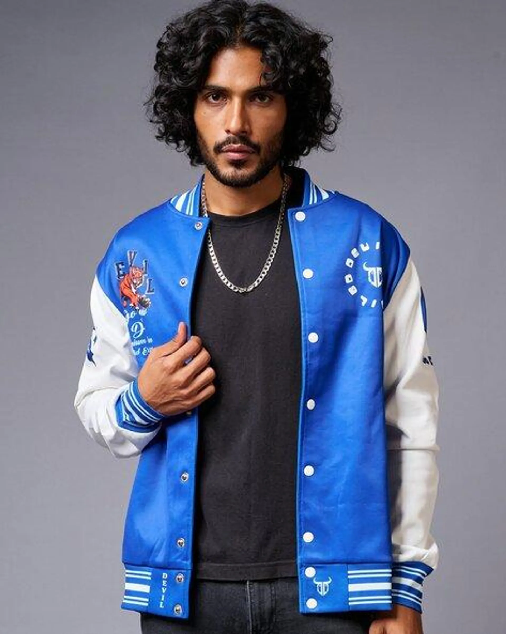 Men Printed Regular Fit Bomber Jacket