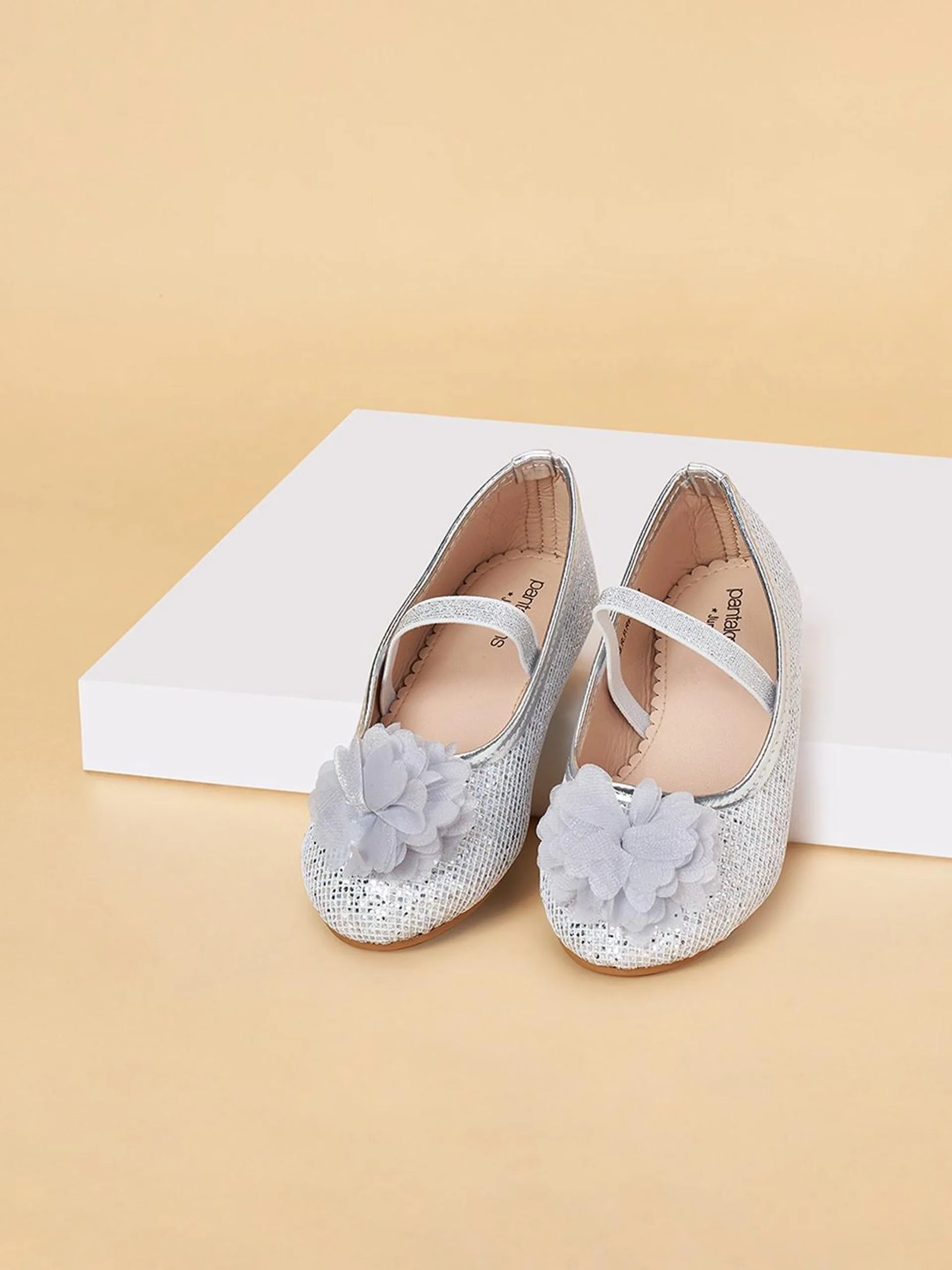 Girls Textured Embellished Ballerinas Flats