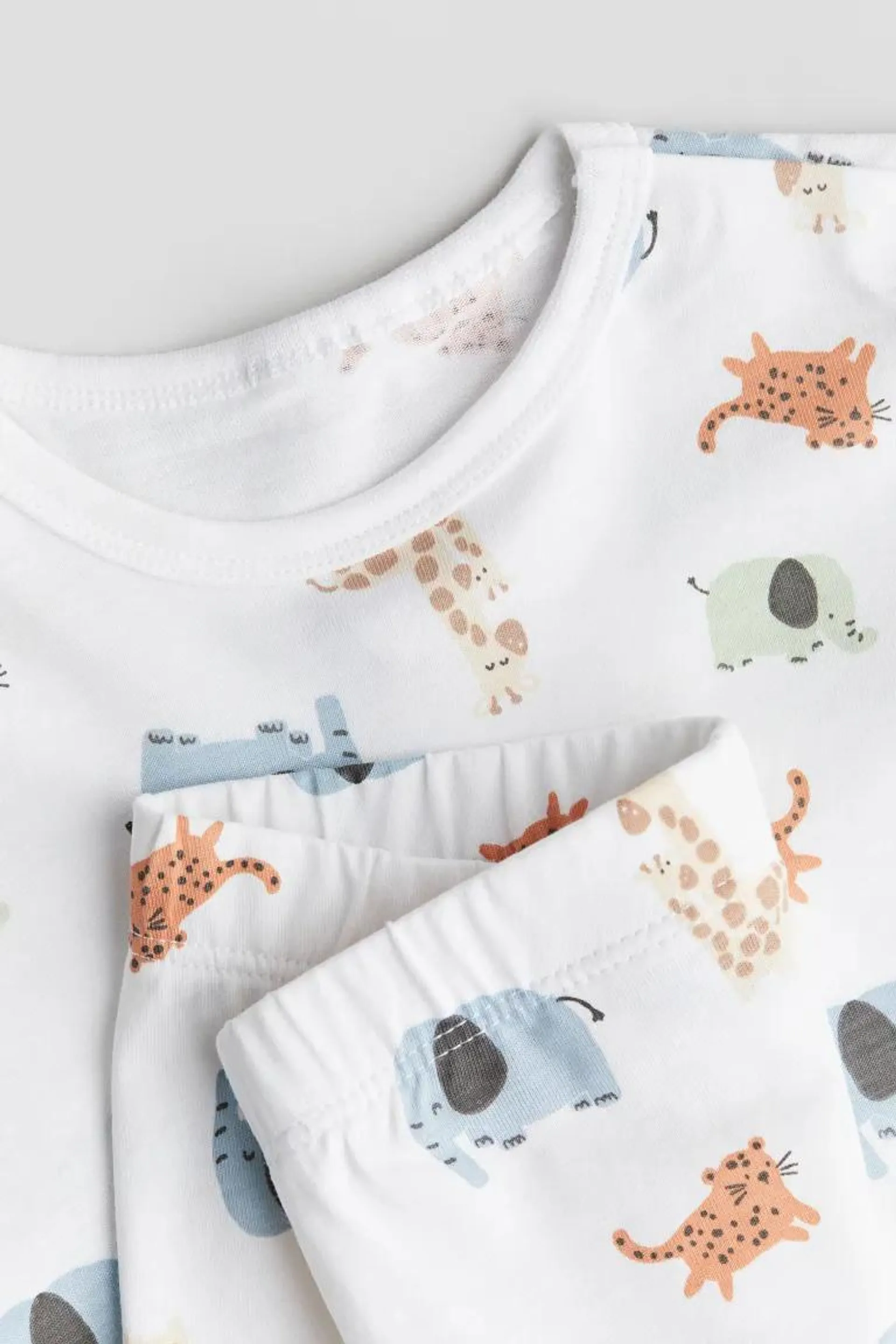 Printed cotton pyjamas