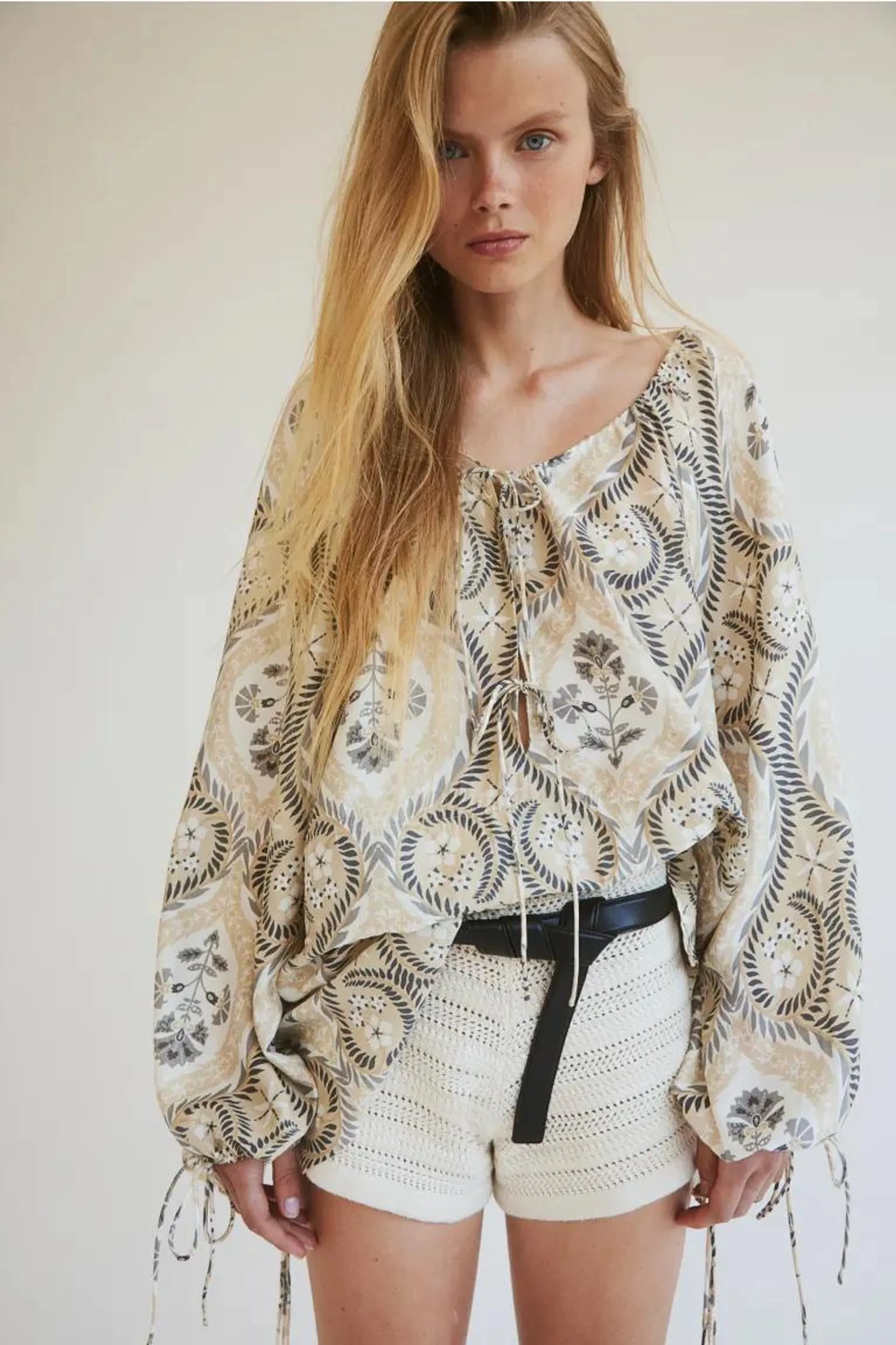Drawstring-detail blouse