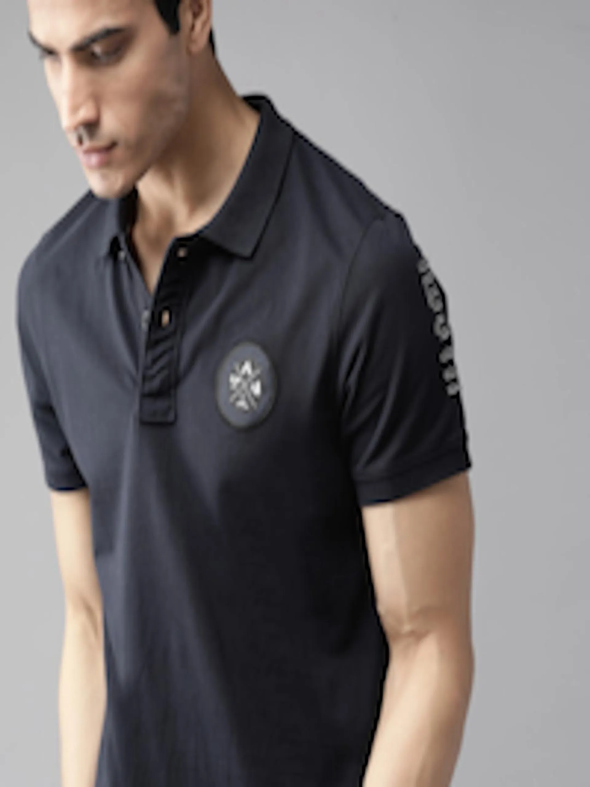 The Lifestyle Co Men Navy Blue Solid Polo Collar T-shirt