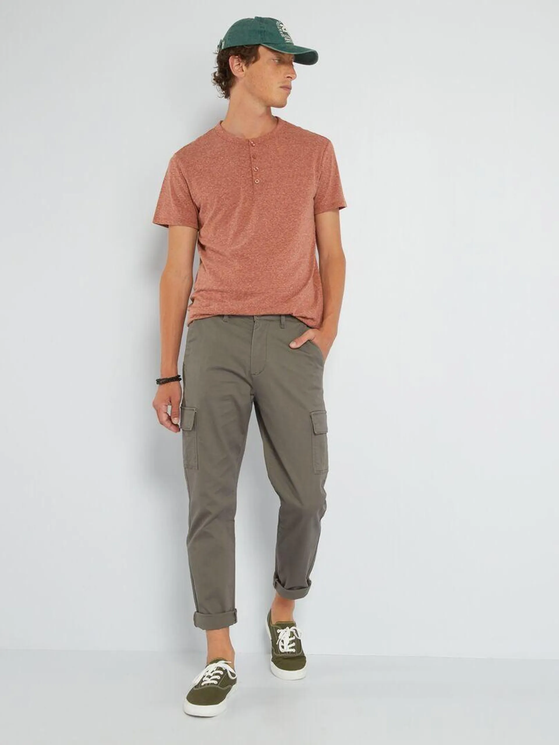 Pantaloni con tasche - KAKI