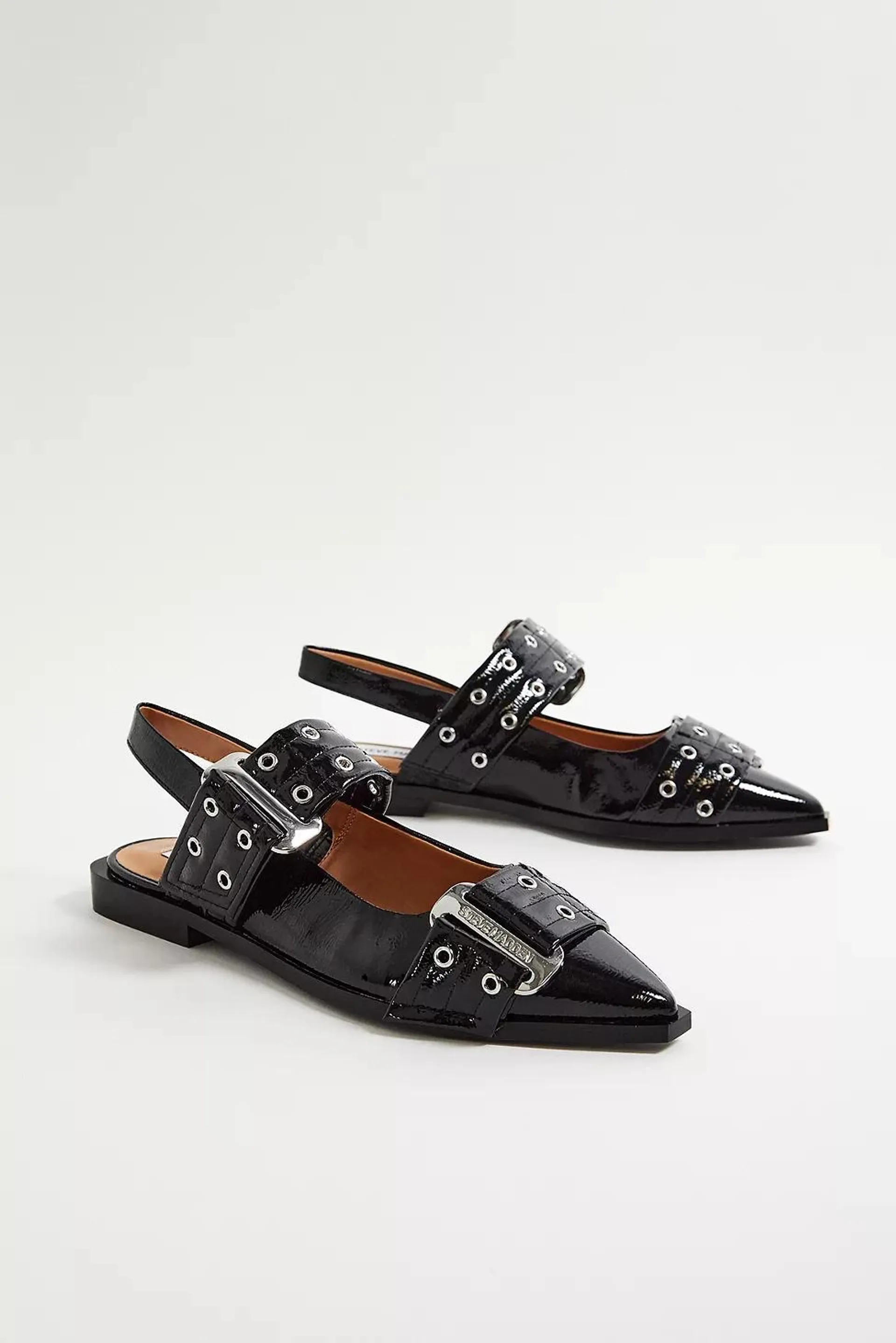 Steve Madden Black Grand Ave Sandals