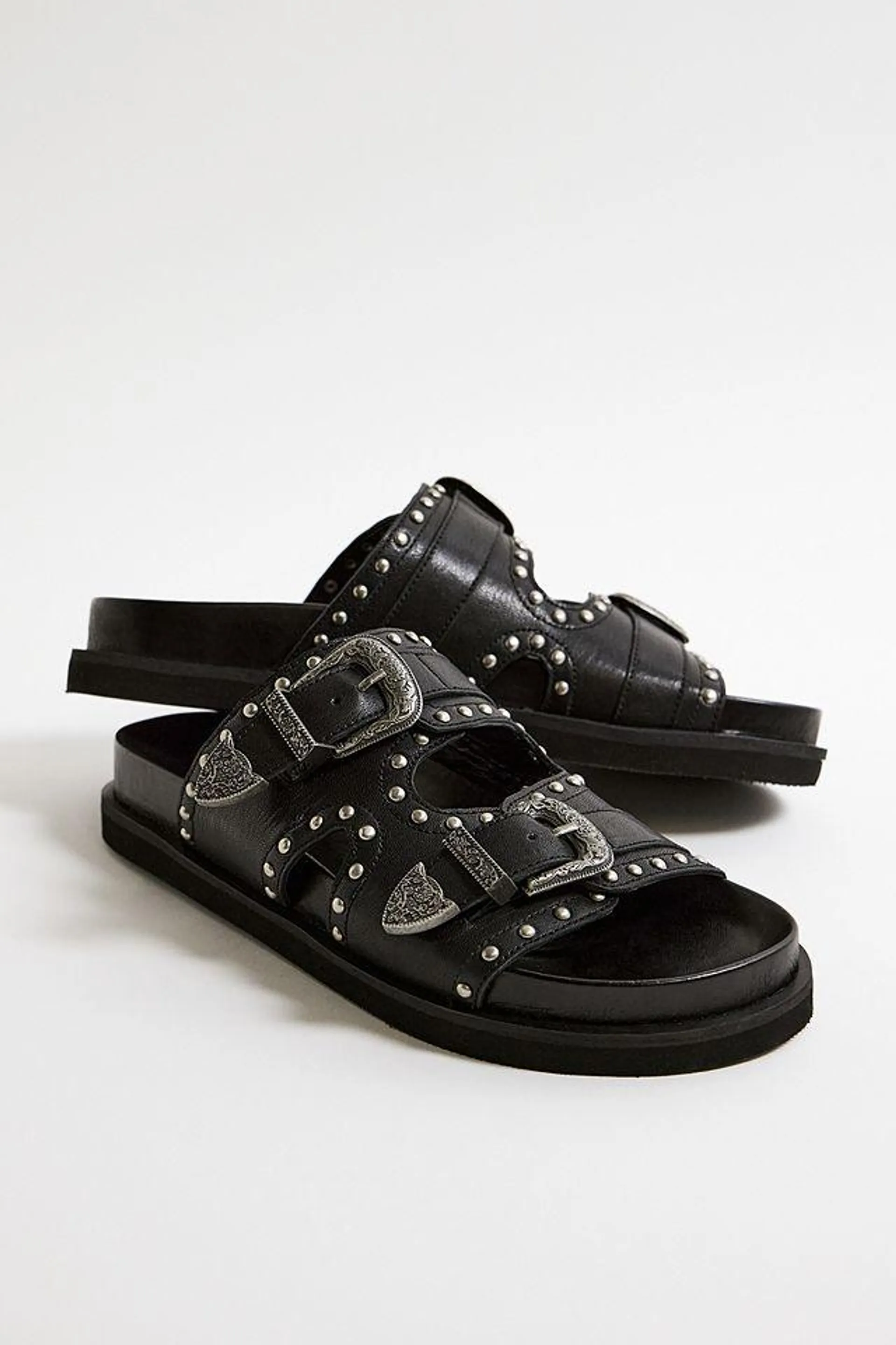 UO Nevada Black Leather Sandals