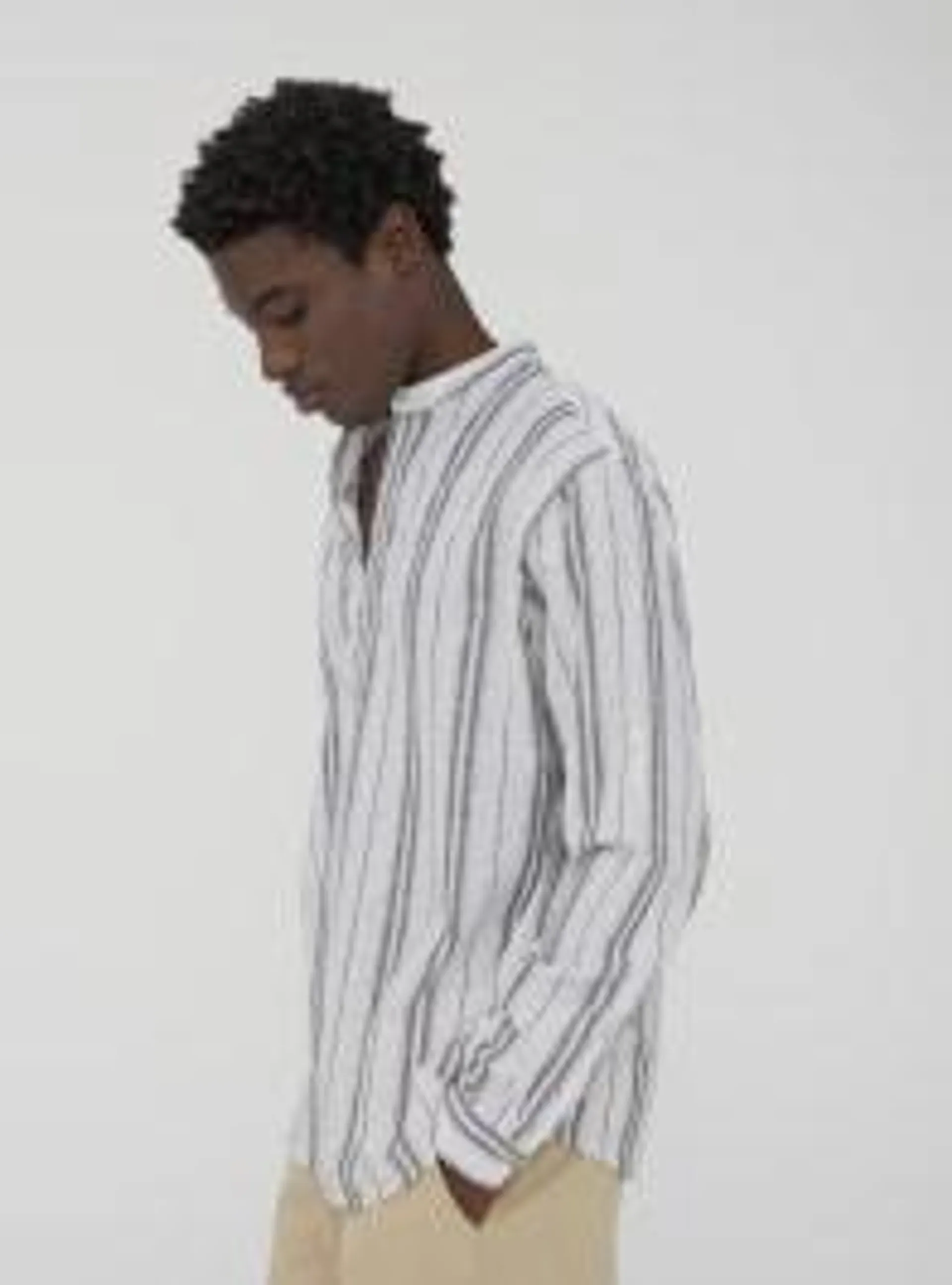 Camicia coreana in misto lino a righe sfalsate Var bianco lana
