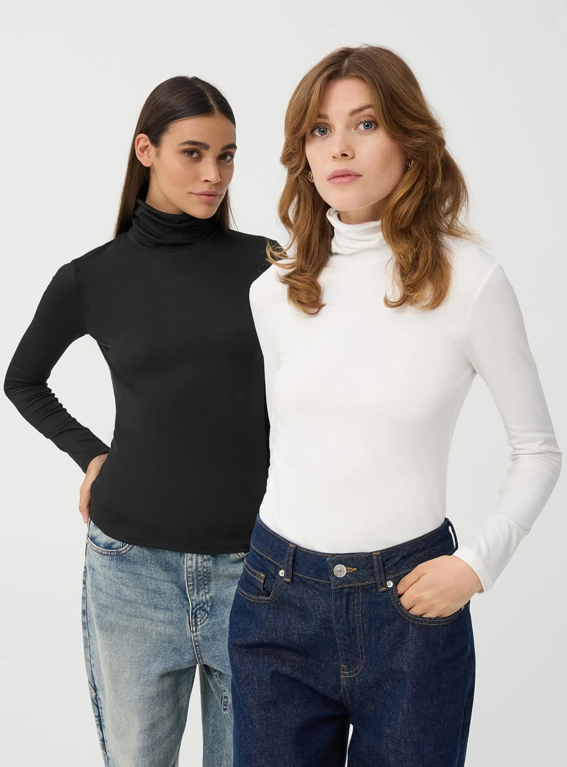 Pack 2 maglie a collo alto elasticizzata 1x Bianco, 1x Nero