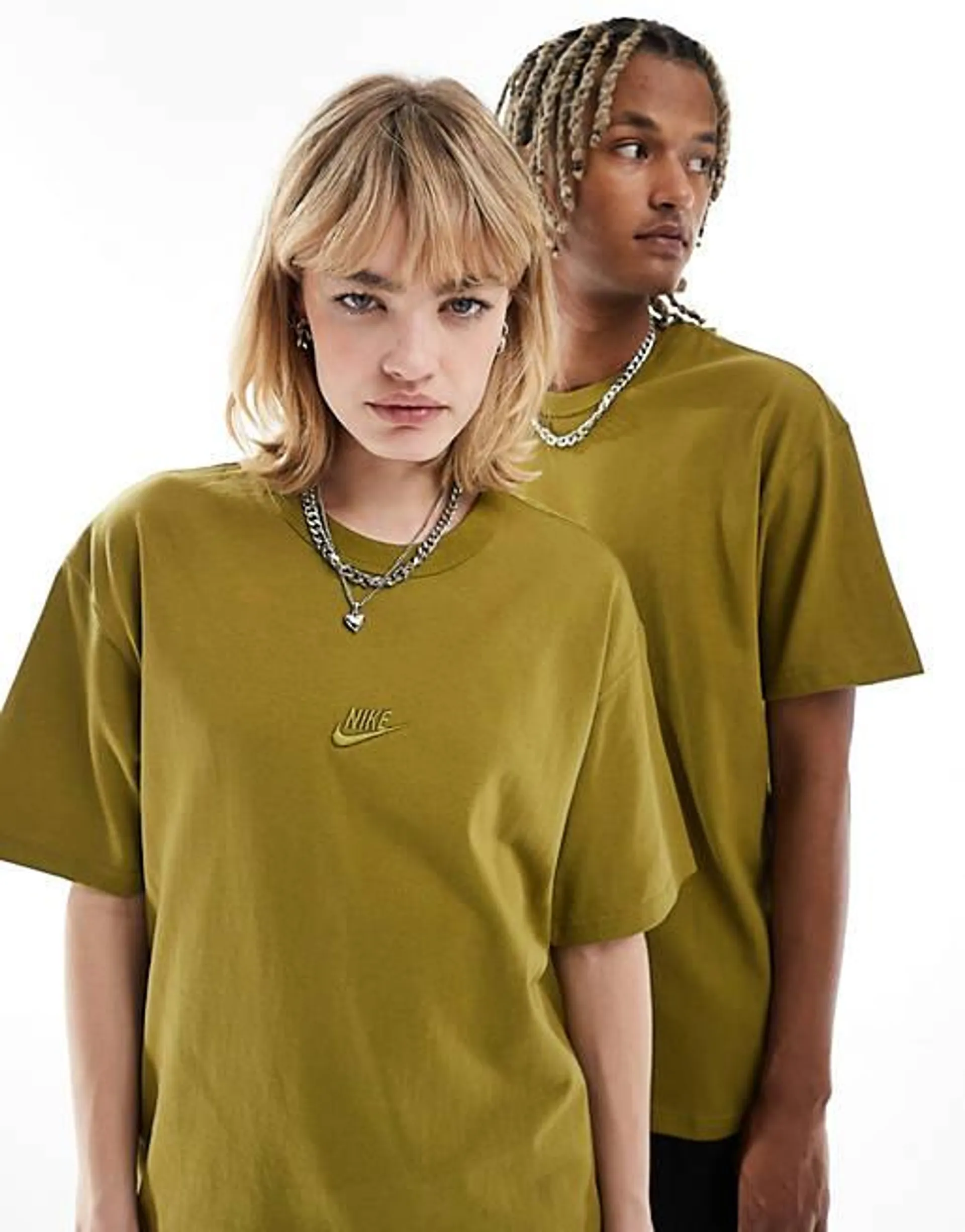 Nike - Premium Essentials - T-shirt unisex oversize color muschio