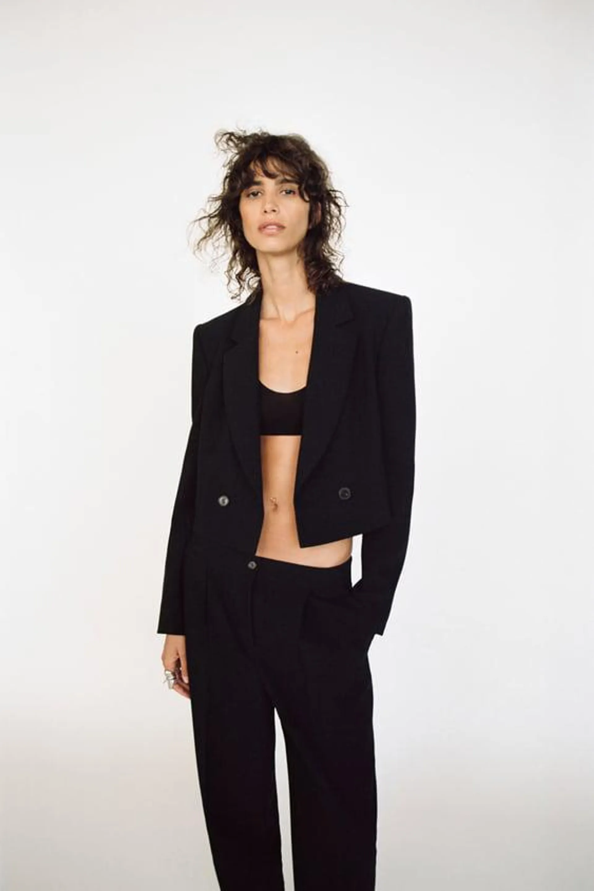 BLAZER CUT OUT