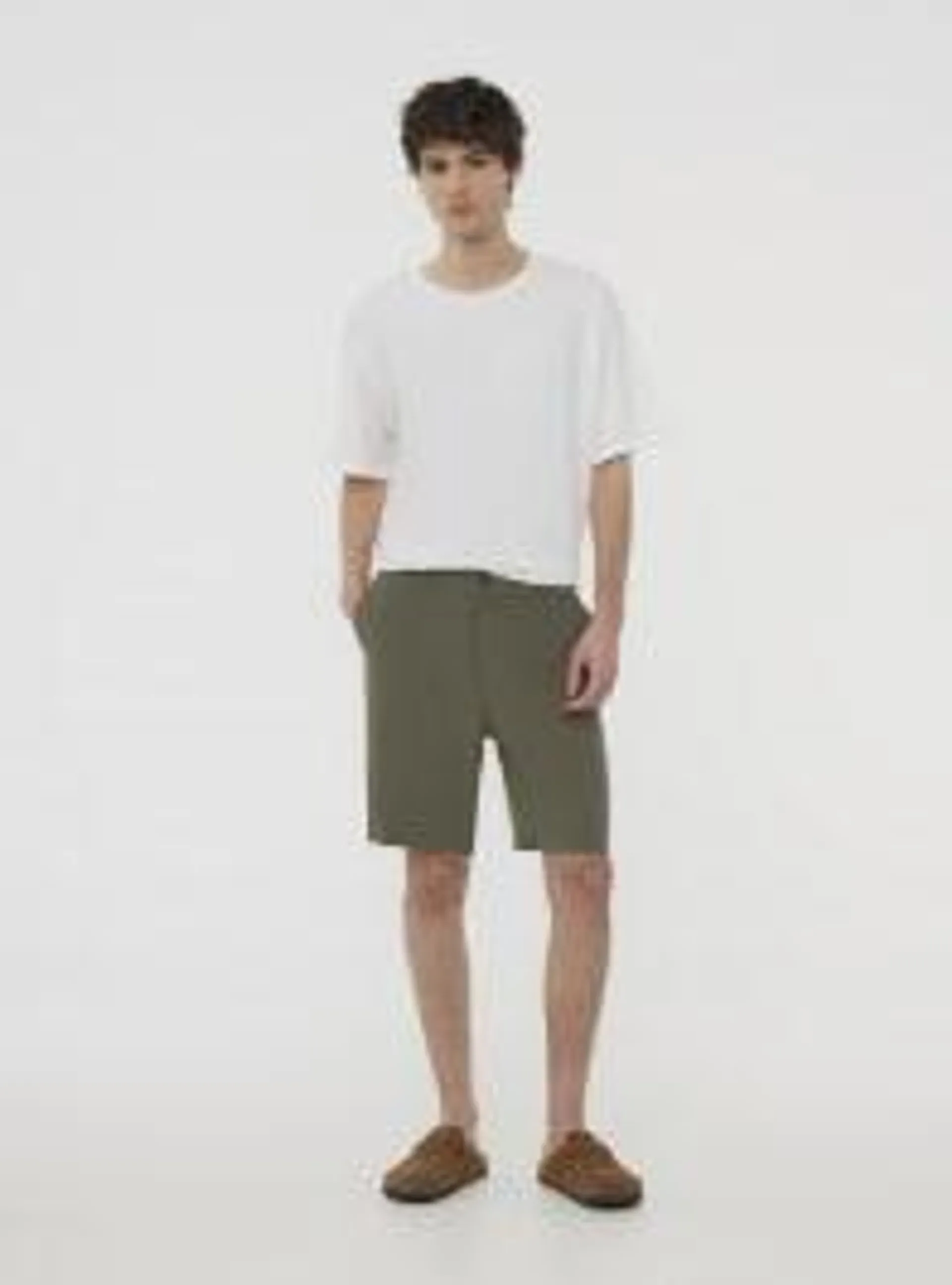 Pantaloncini chino in misto lino Salvia
