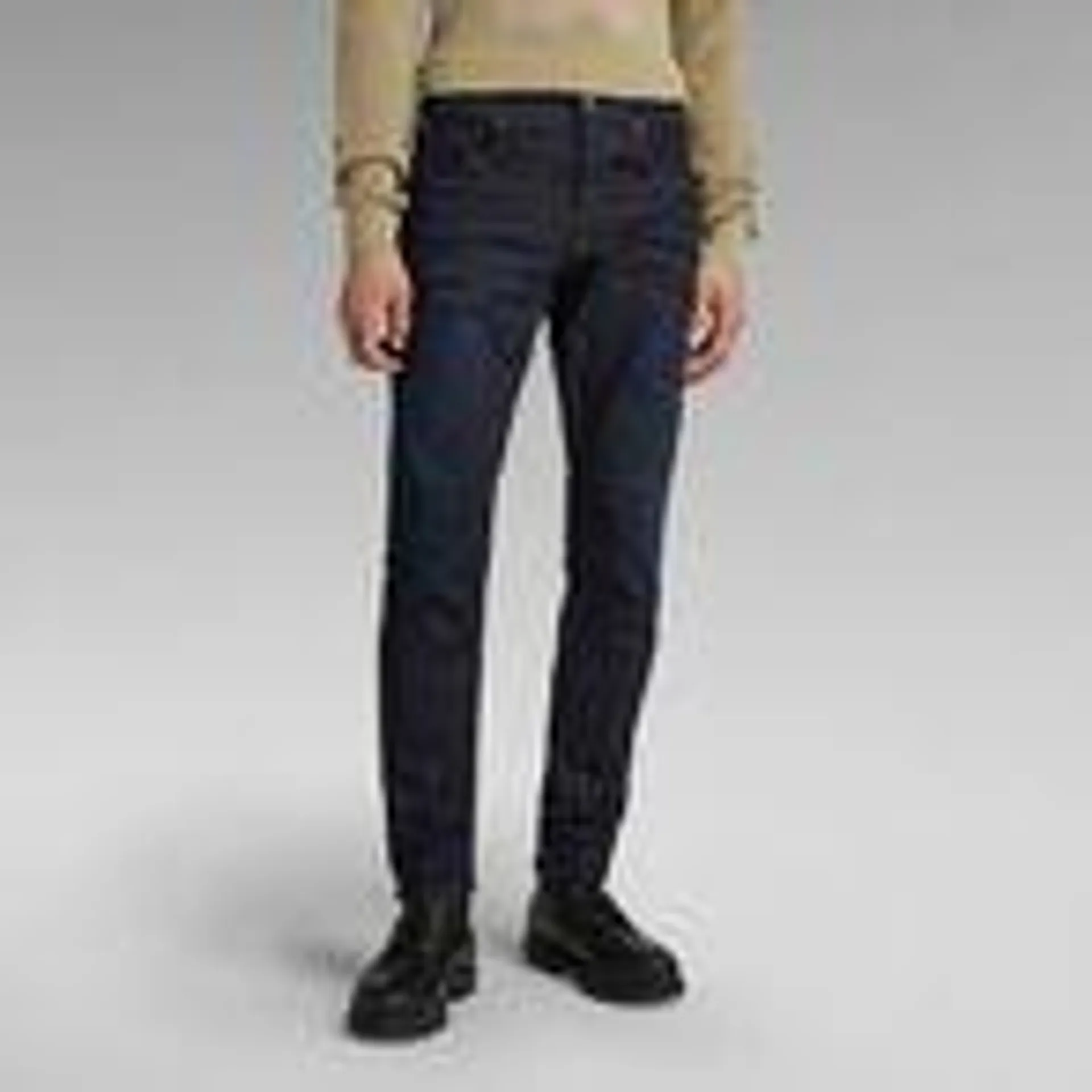 D-Staq 5-Pocket Slim Jeans