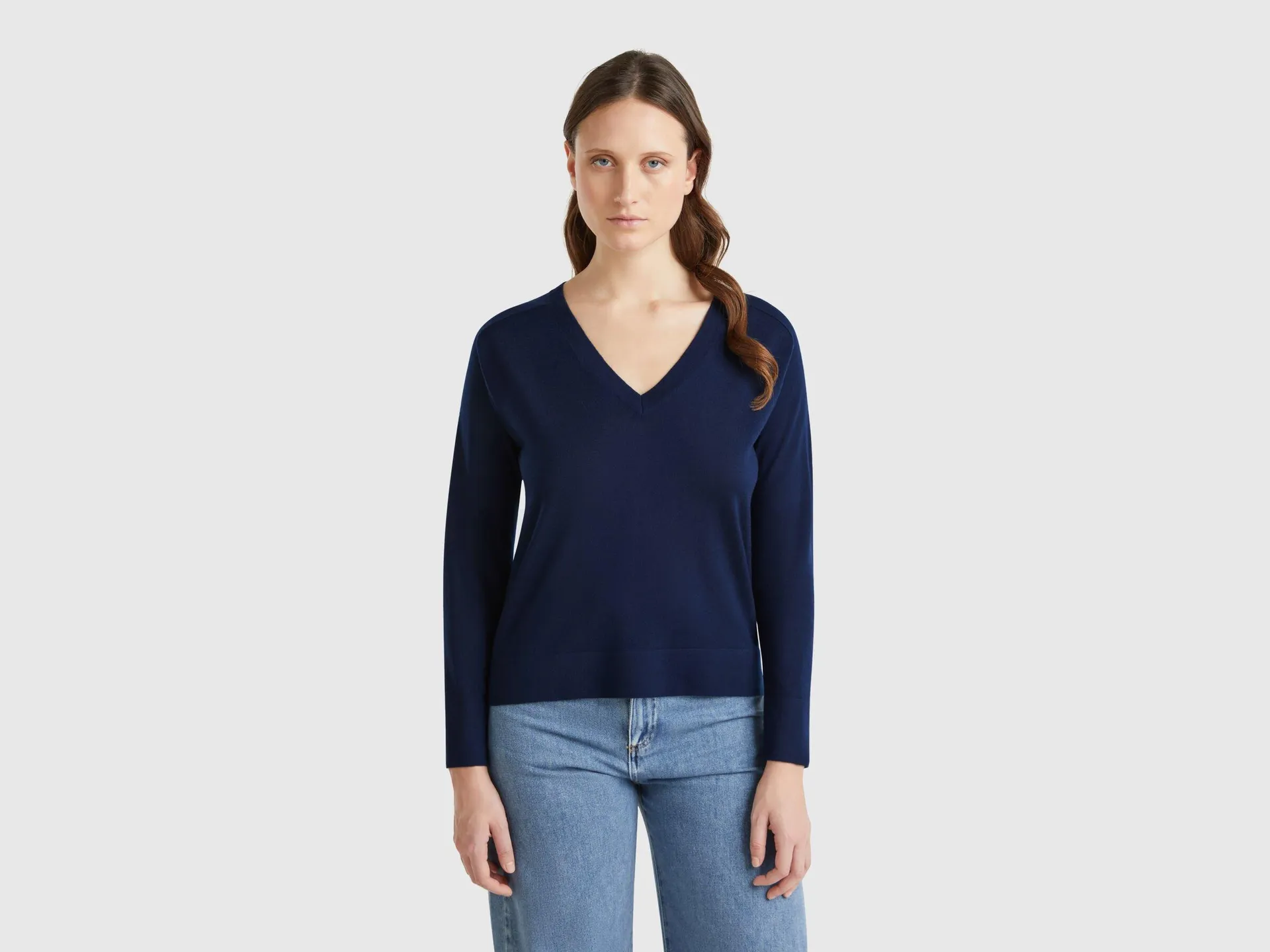 Maglia con scollo a V in pura lana Merino