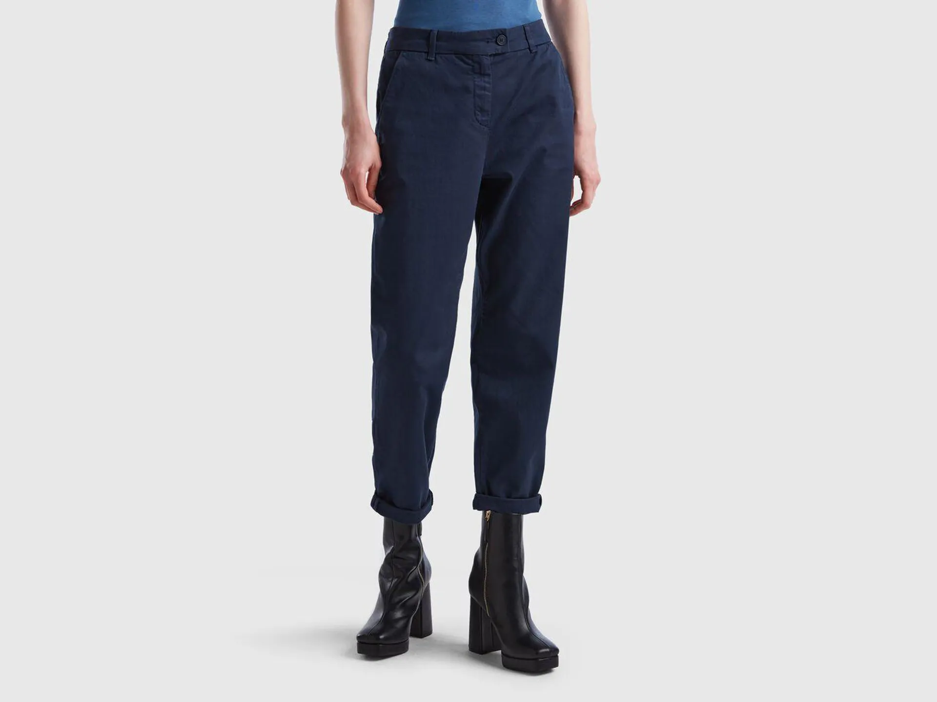 Pantaloni chino in cotone stretch