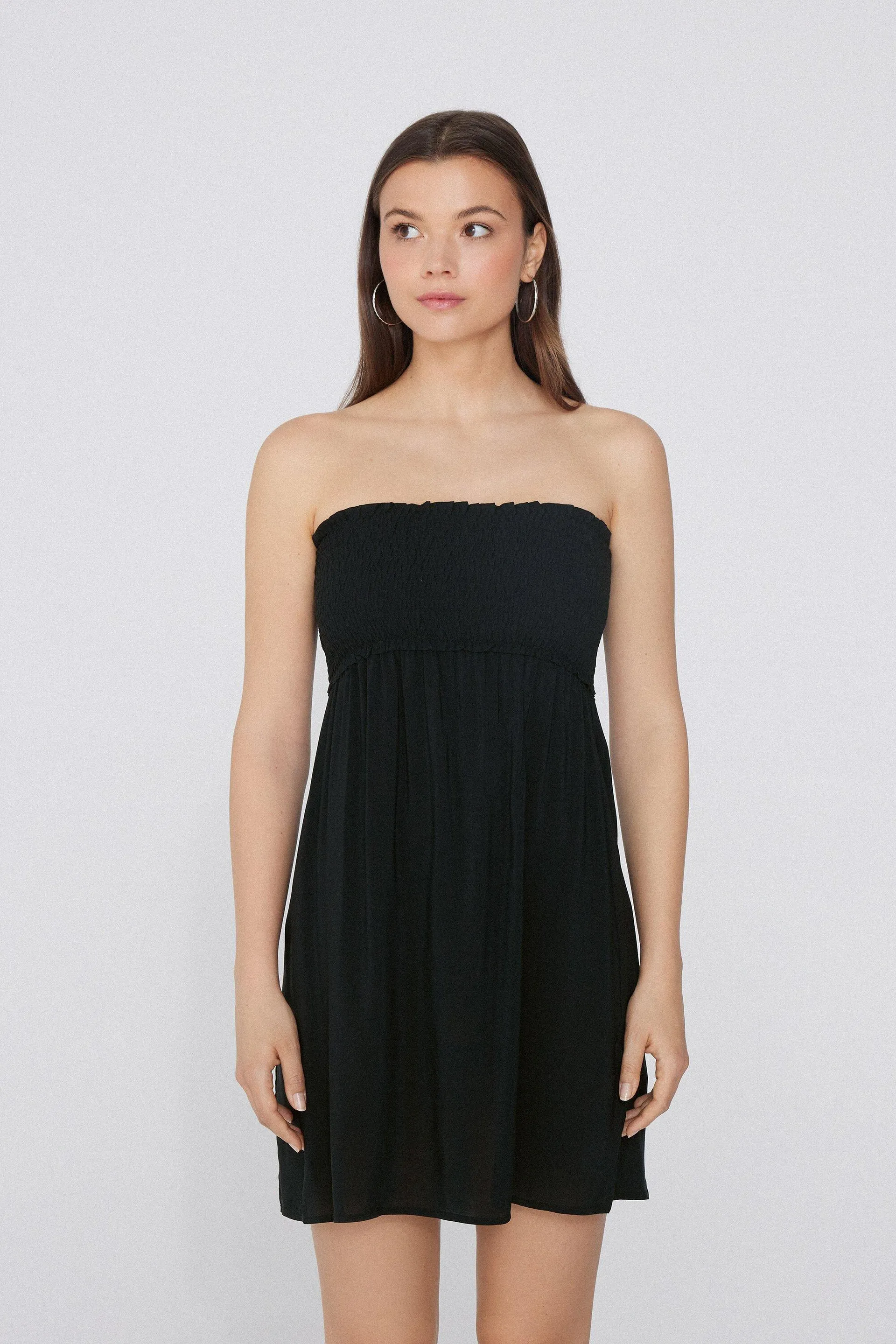 Vestito Corto a Fascia Punto Smock Tela Viscosa