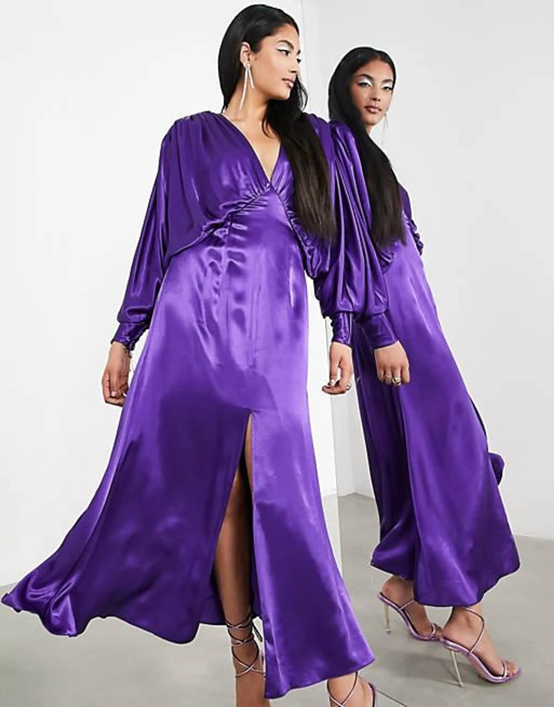 ASOS Edition - Vestito midi viola in raso drappeggiato con maniche a pipistrello