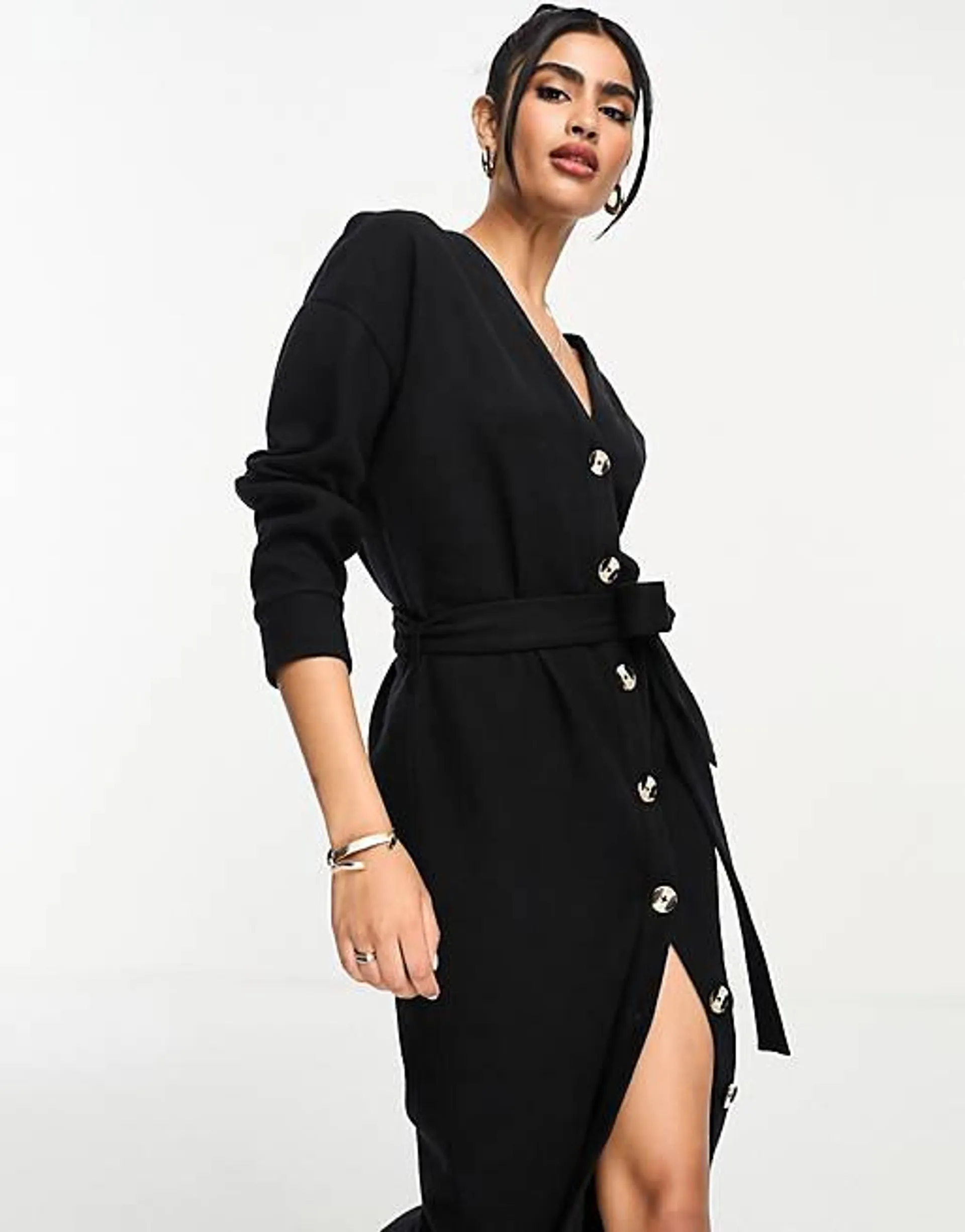 ASOS DESIGN - Vestito cardigan lungo super morbido con bottoni e cintura nero