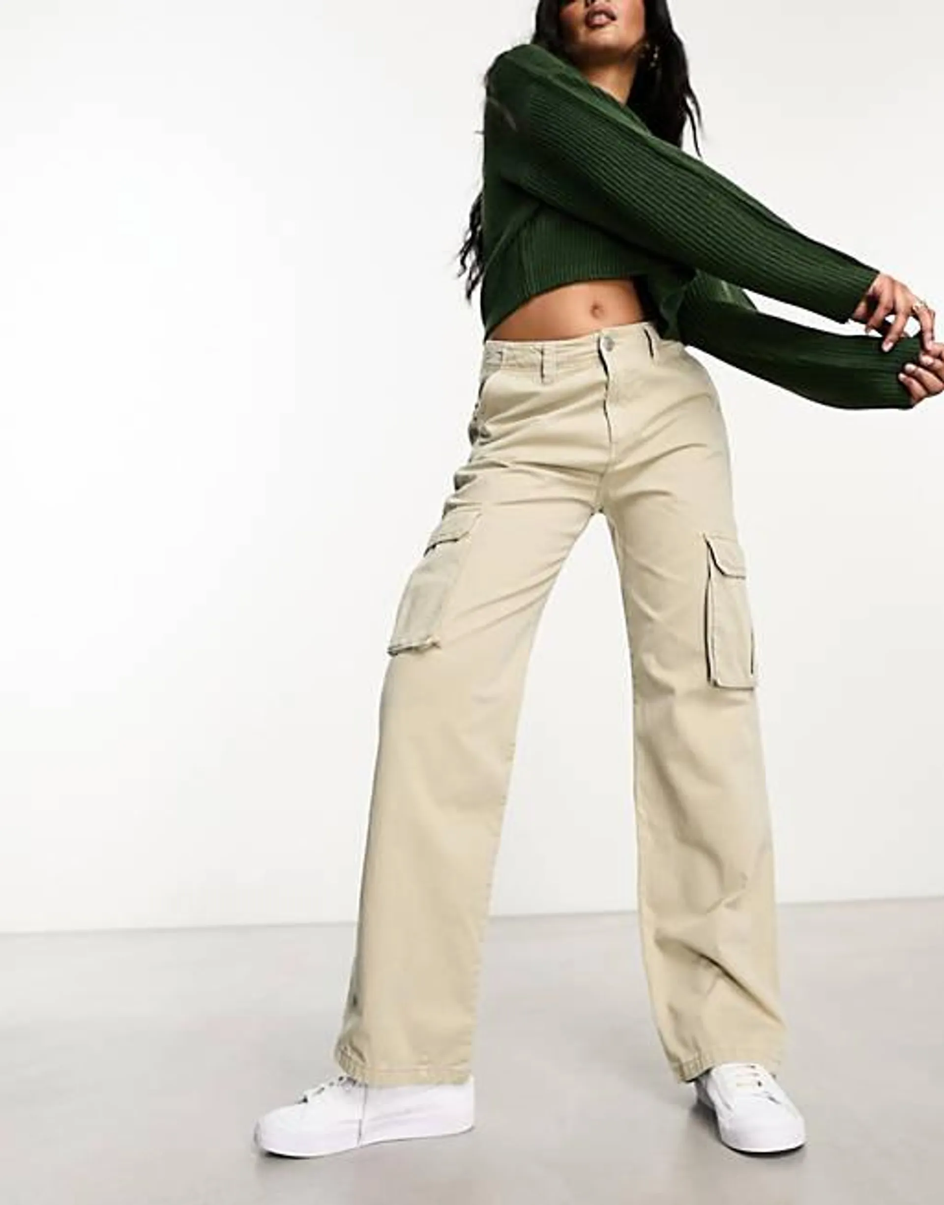 Pull&Bear - Pantaloni cargo dritti color cammello a vita medio alta