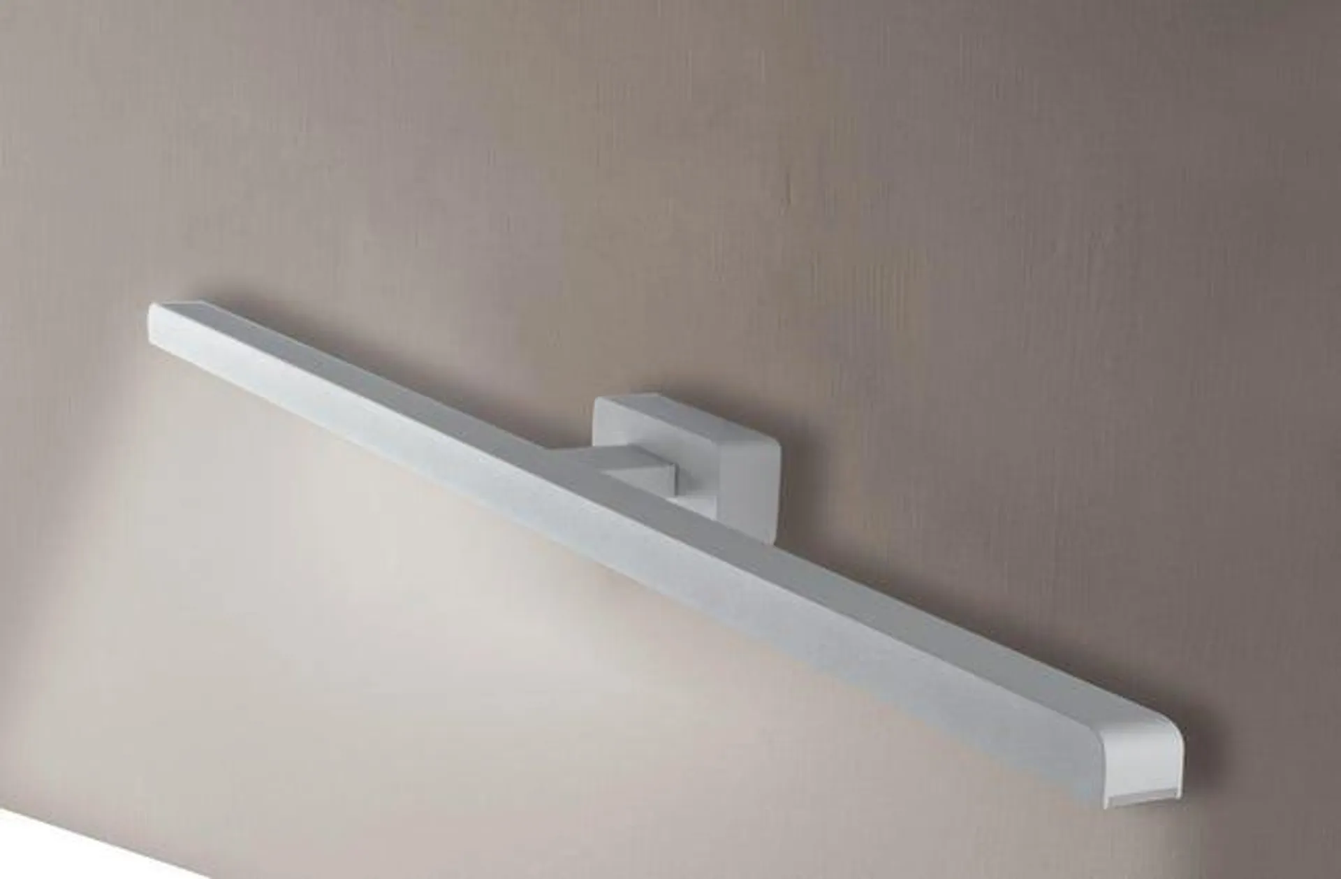 Applique moderno Lancer LED bianco9x75 cm, INTEC Vedi i dettagli del prodotto