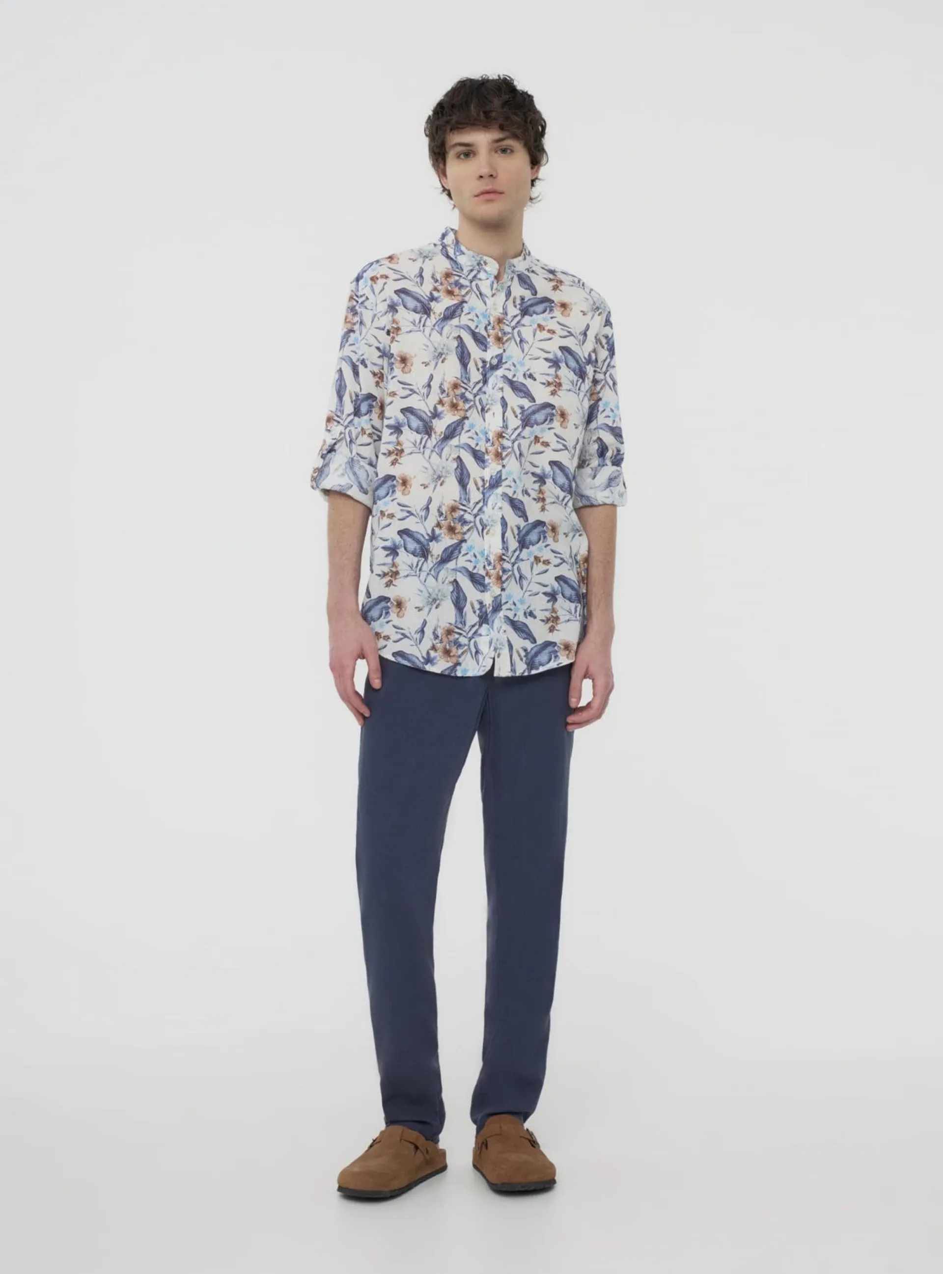 Camicia coreana a fiori Var bianco lana