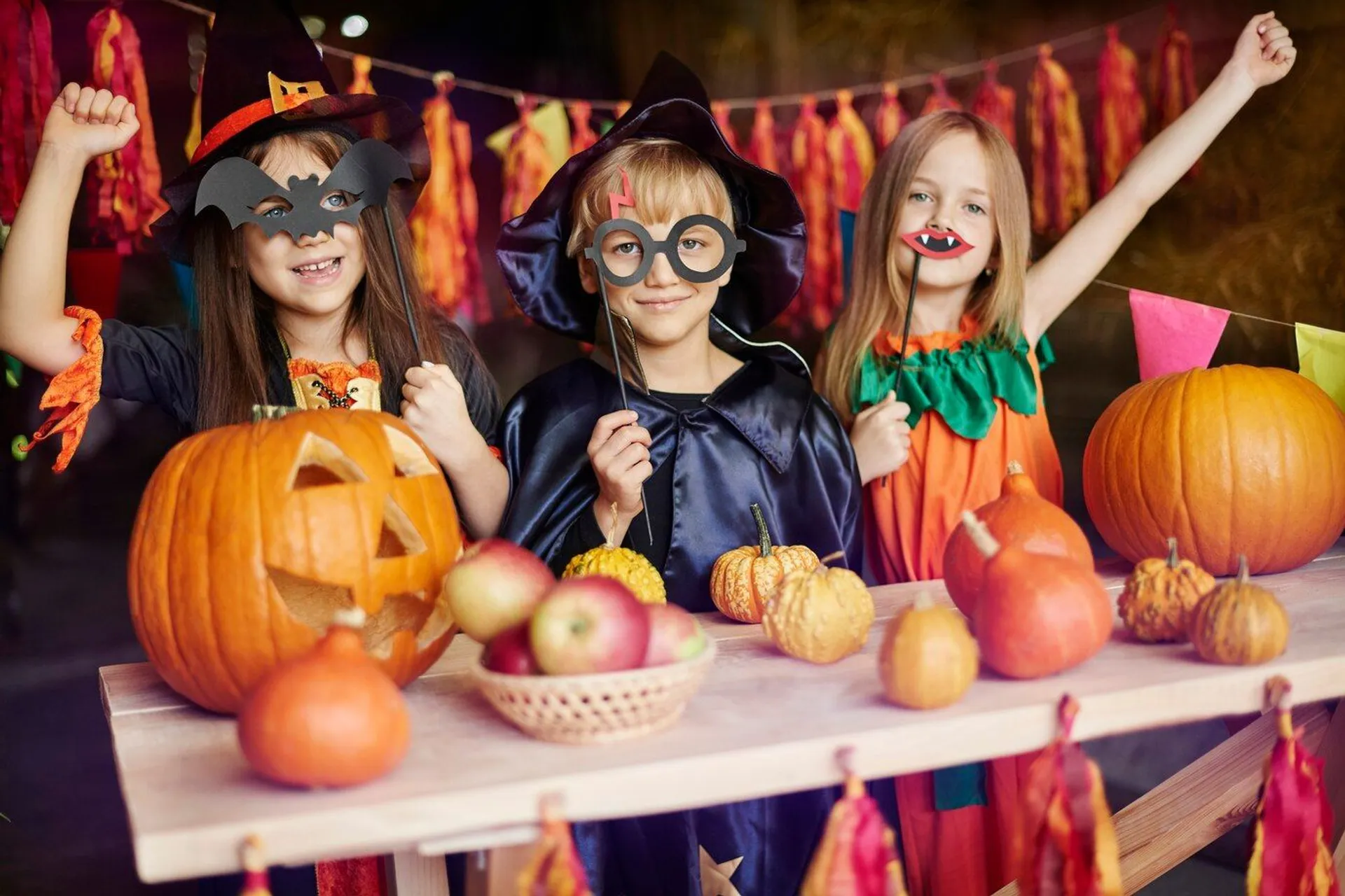 Halloween is here: save big on costumes, candy, and more!